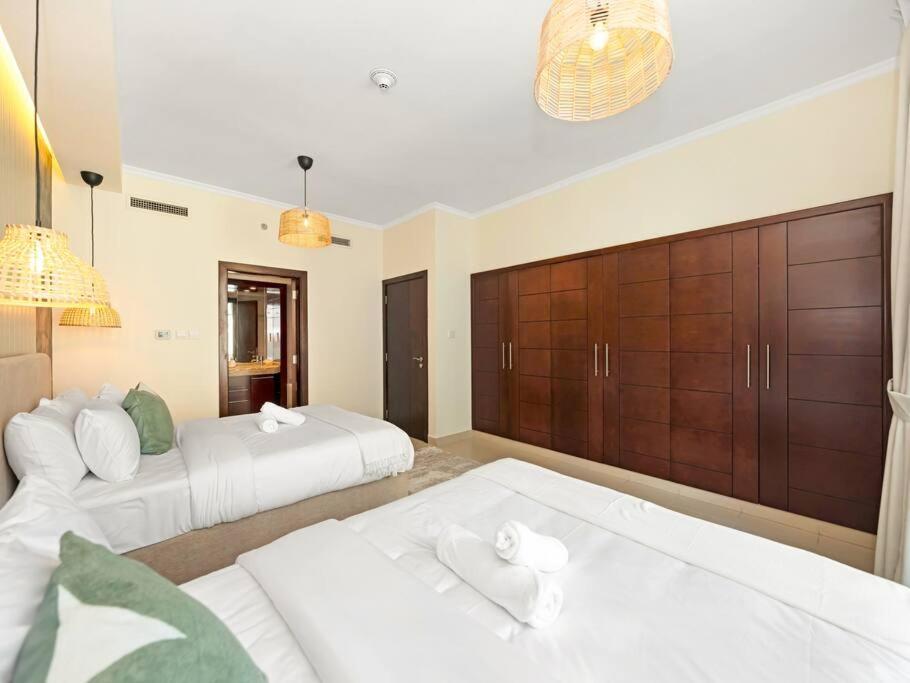 Royal Vista - Luxury 2BR Apartment at Burj Views Tower A - Downtown