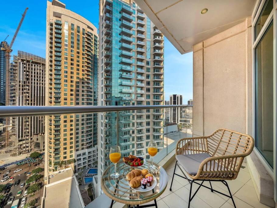 Royal Vista - Luxury 2BR Apartment at Burj Views Tower A - Downtown
