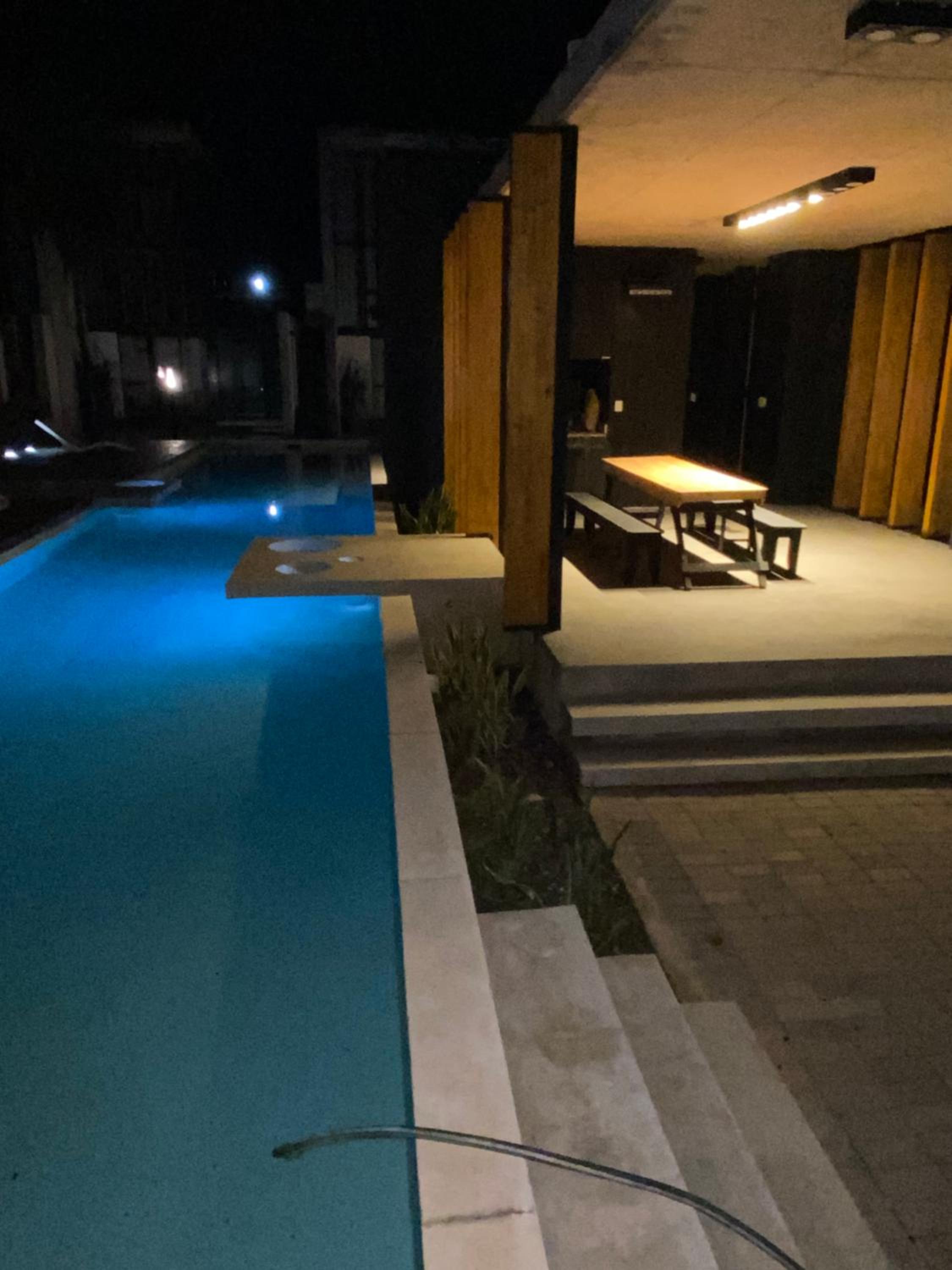 Apart PREMIUM con pileta a 3 cuadras de la Playa