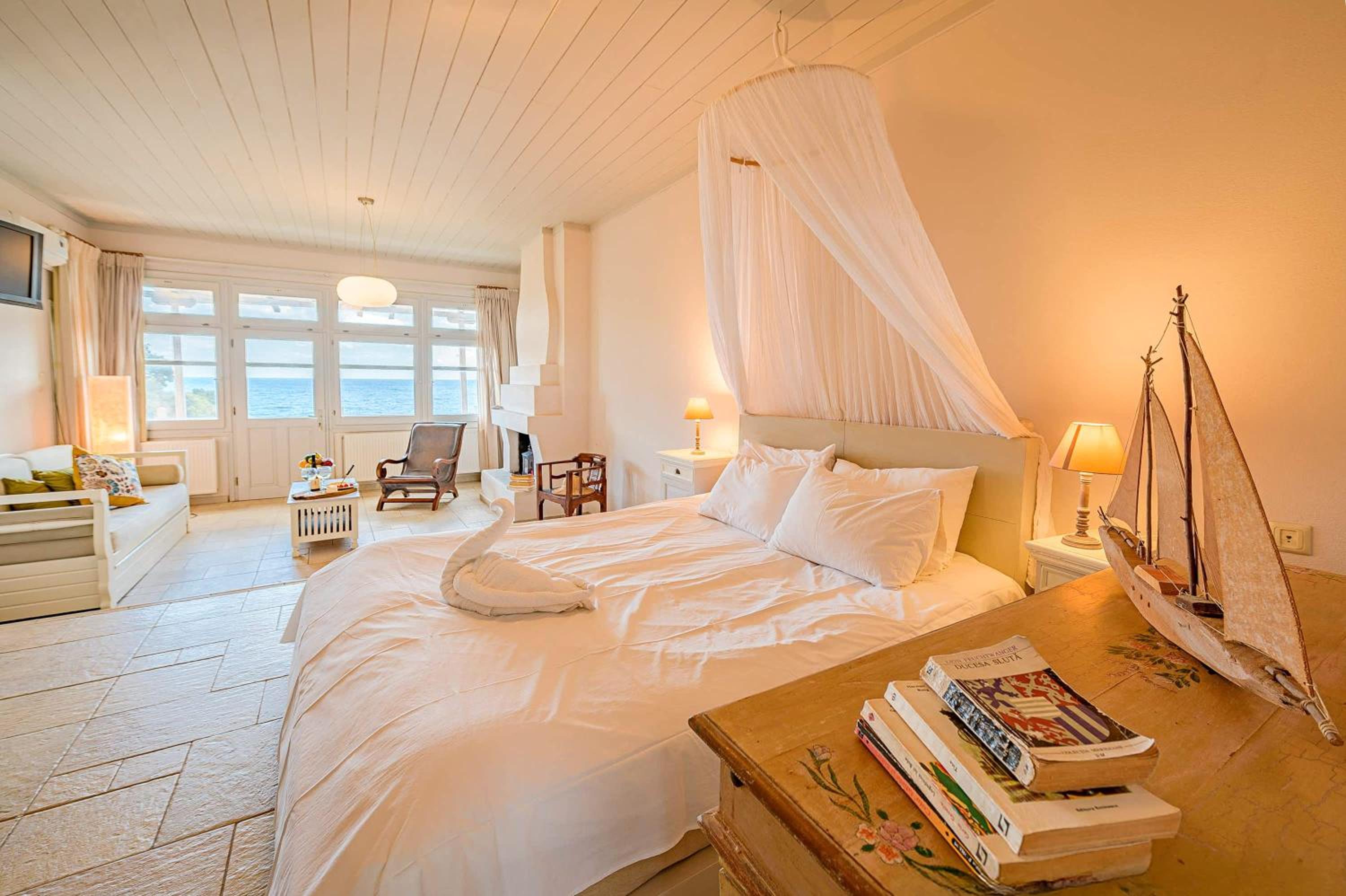 Beachfront Pelion Getaways - Palia Damouchari Suites view 3
