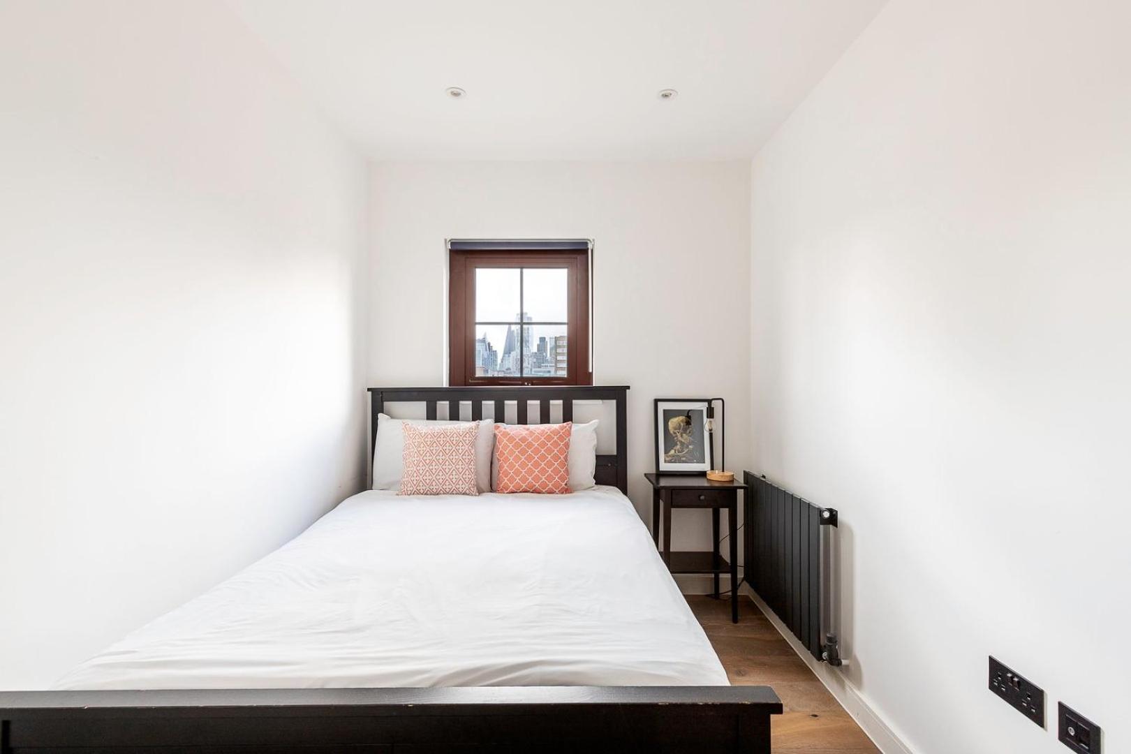 City View Spacious 2 bedroom Penthouse
