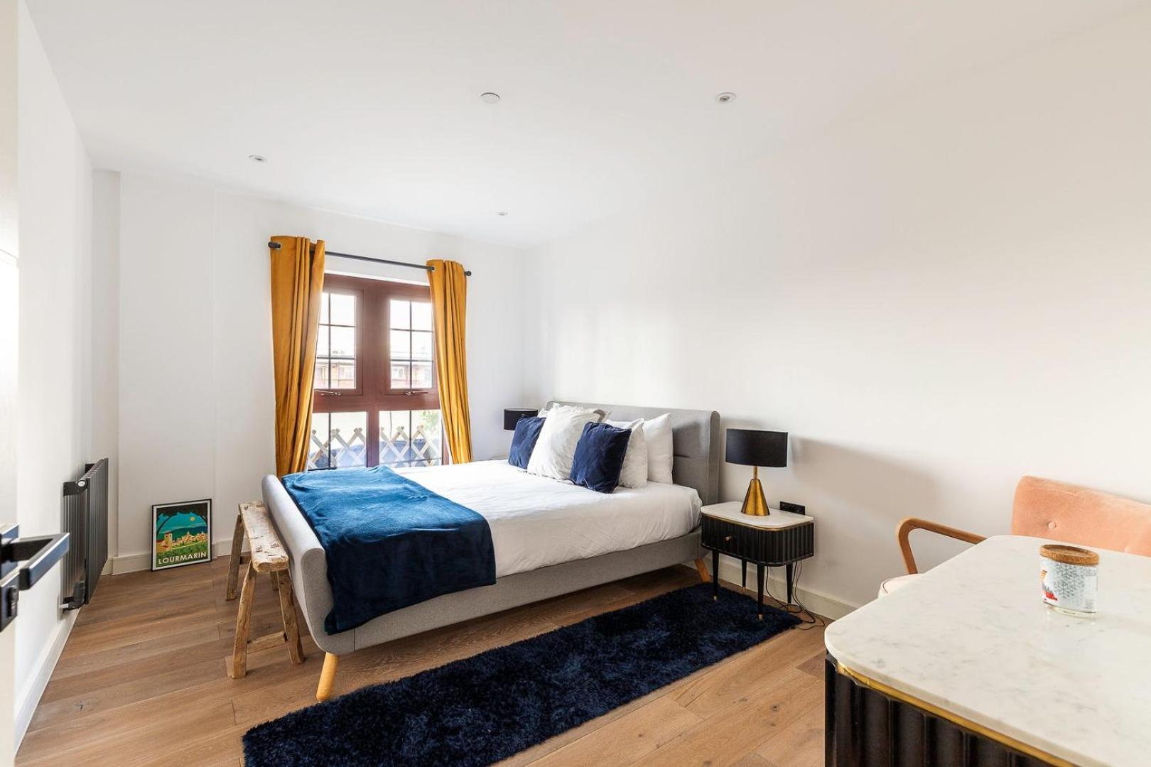 City View Spacious 2 bedroom Penthouse
