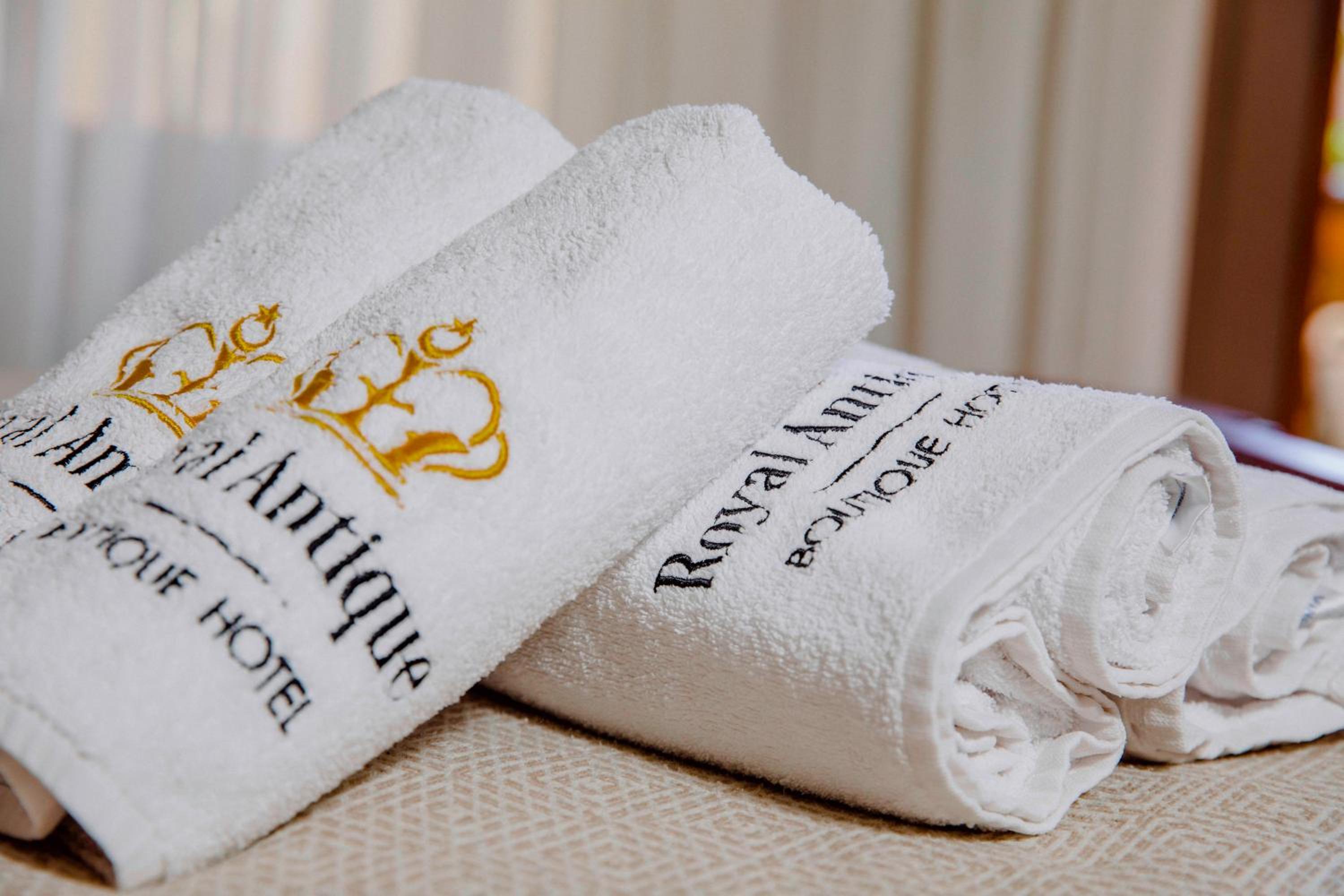Royal Antique Boutique Hotel