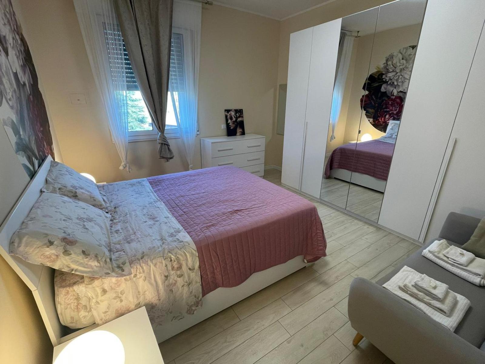 EDC home con parcheggio e WIFI gratuito