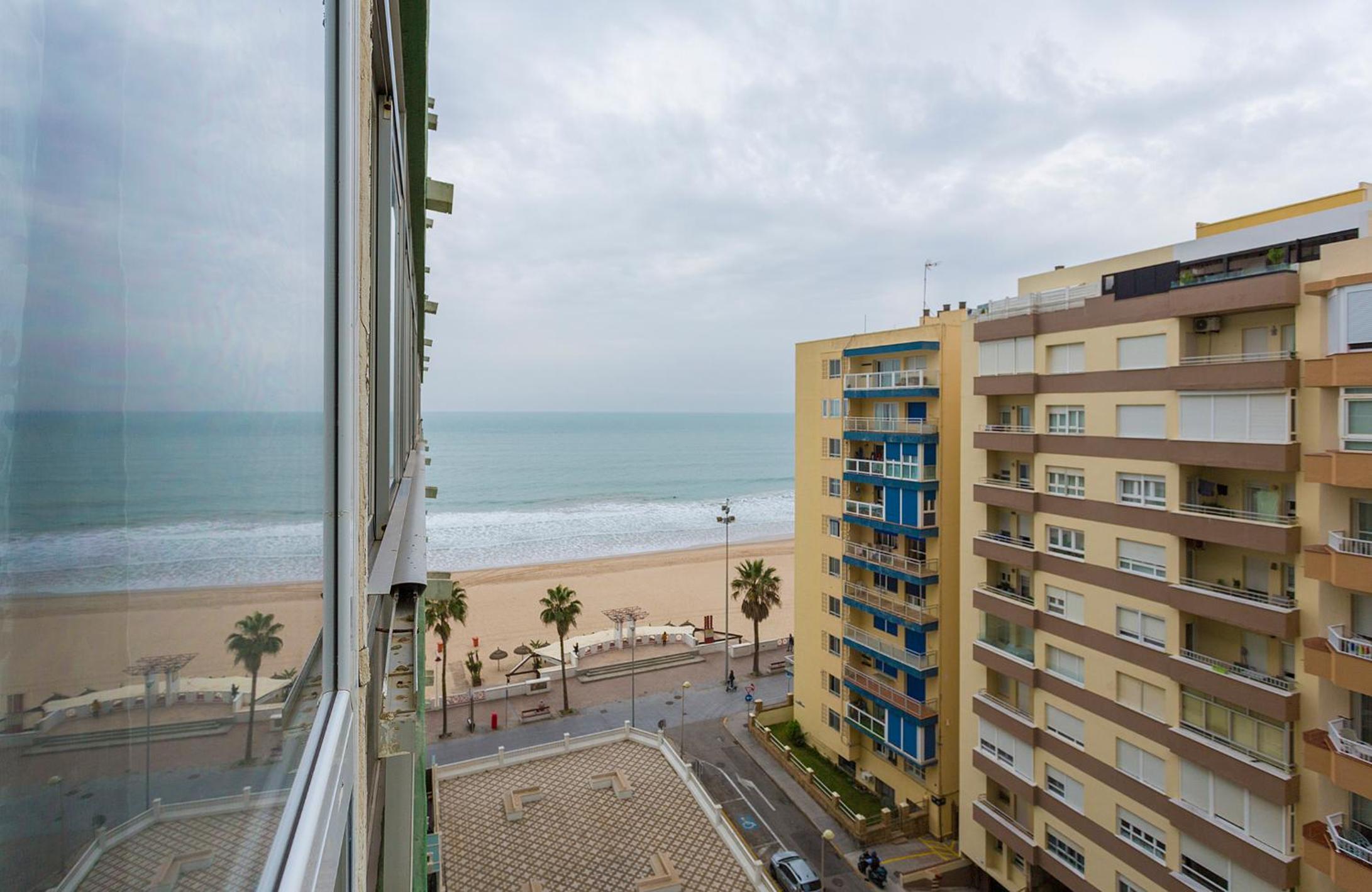 Playa Victoria Paseo Marítimo 3 Rooms view 4