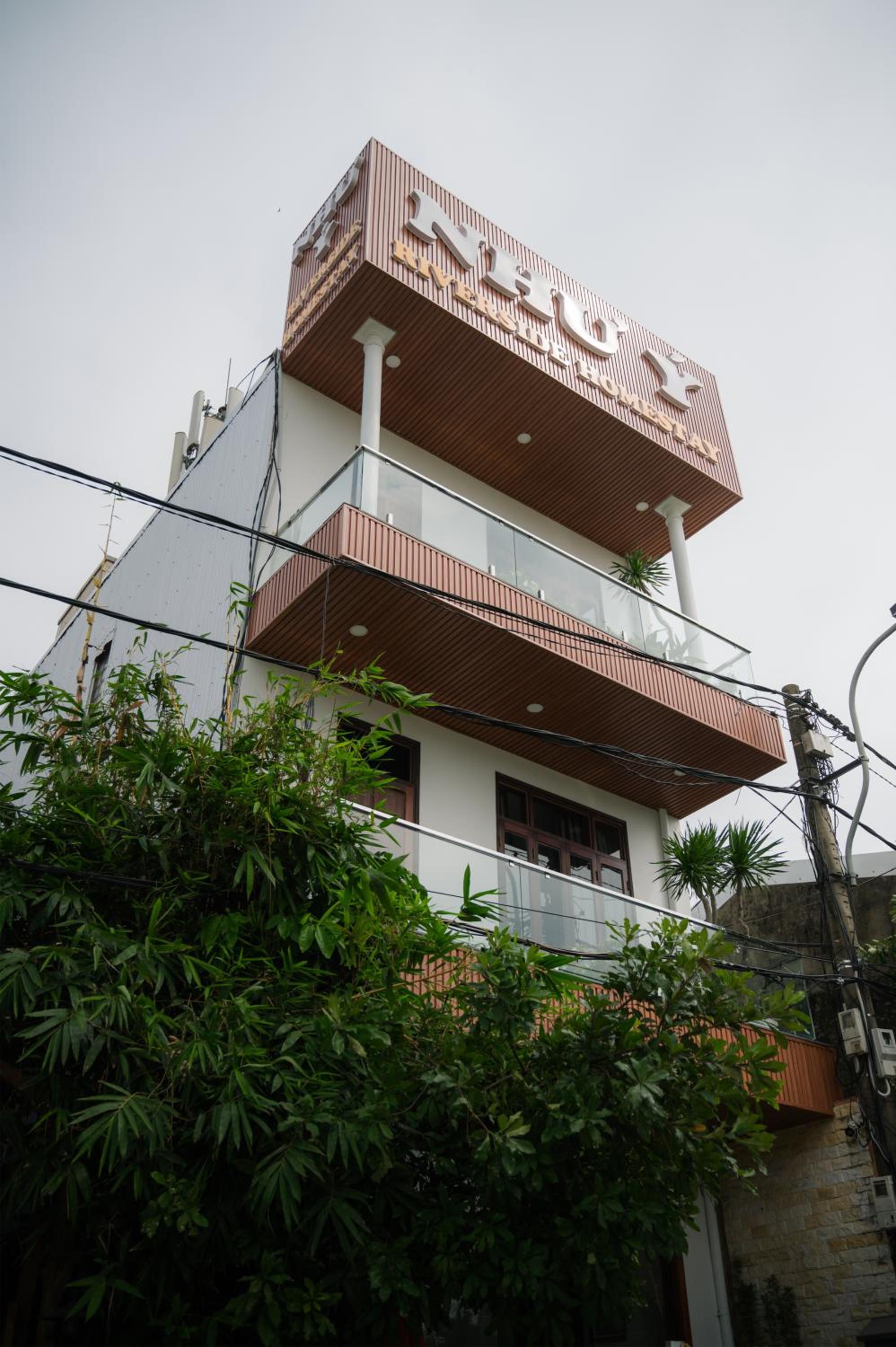 Như Ý Riverside Homestay