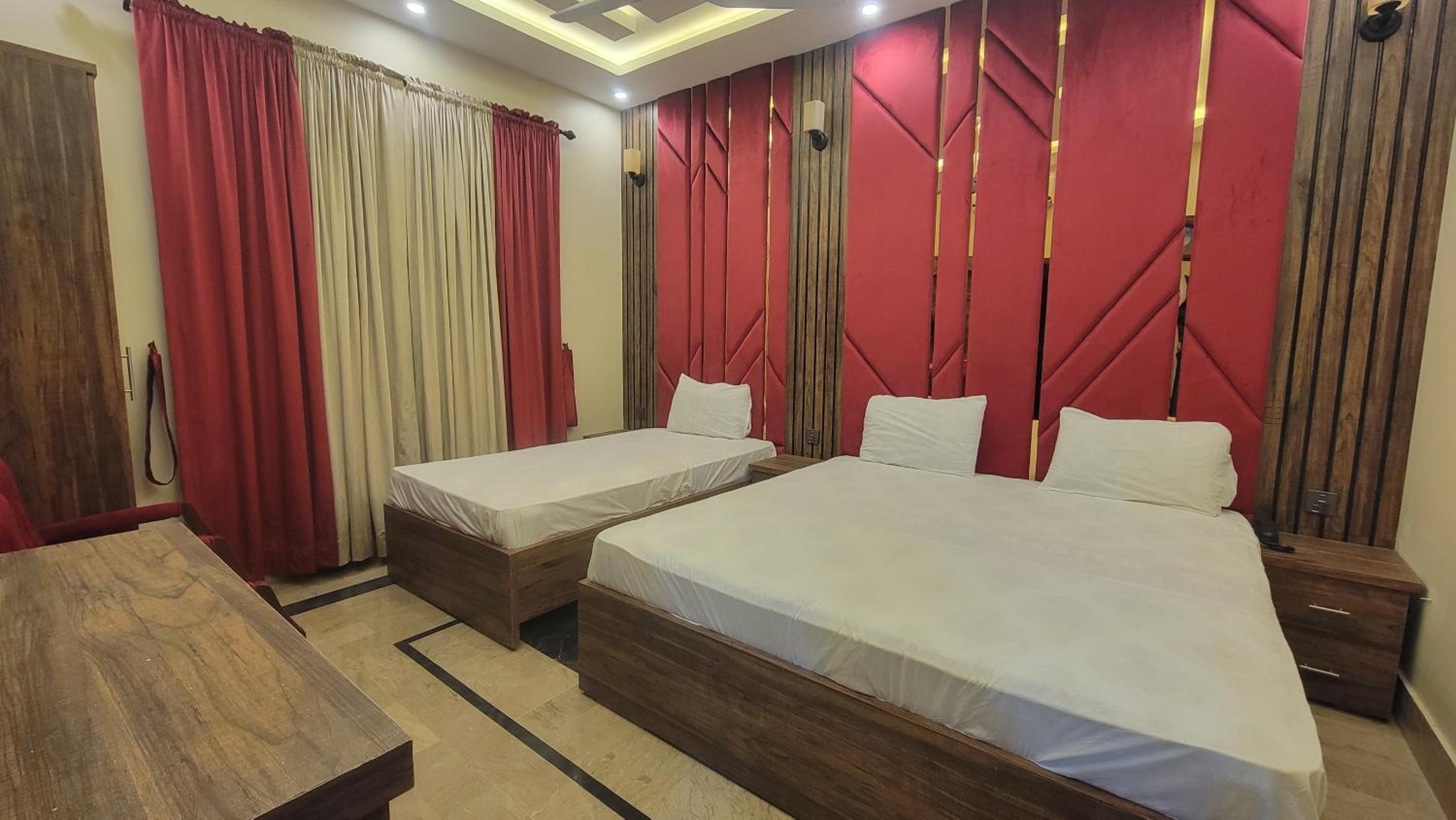 Karachi Guest House Rashid Minhas Rd