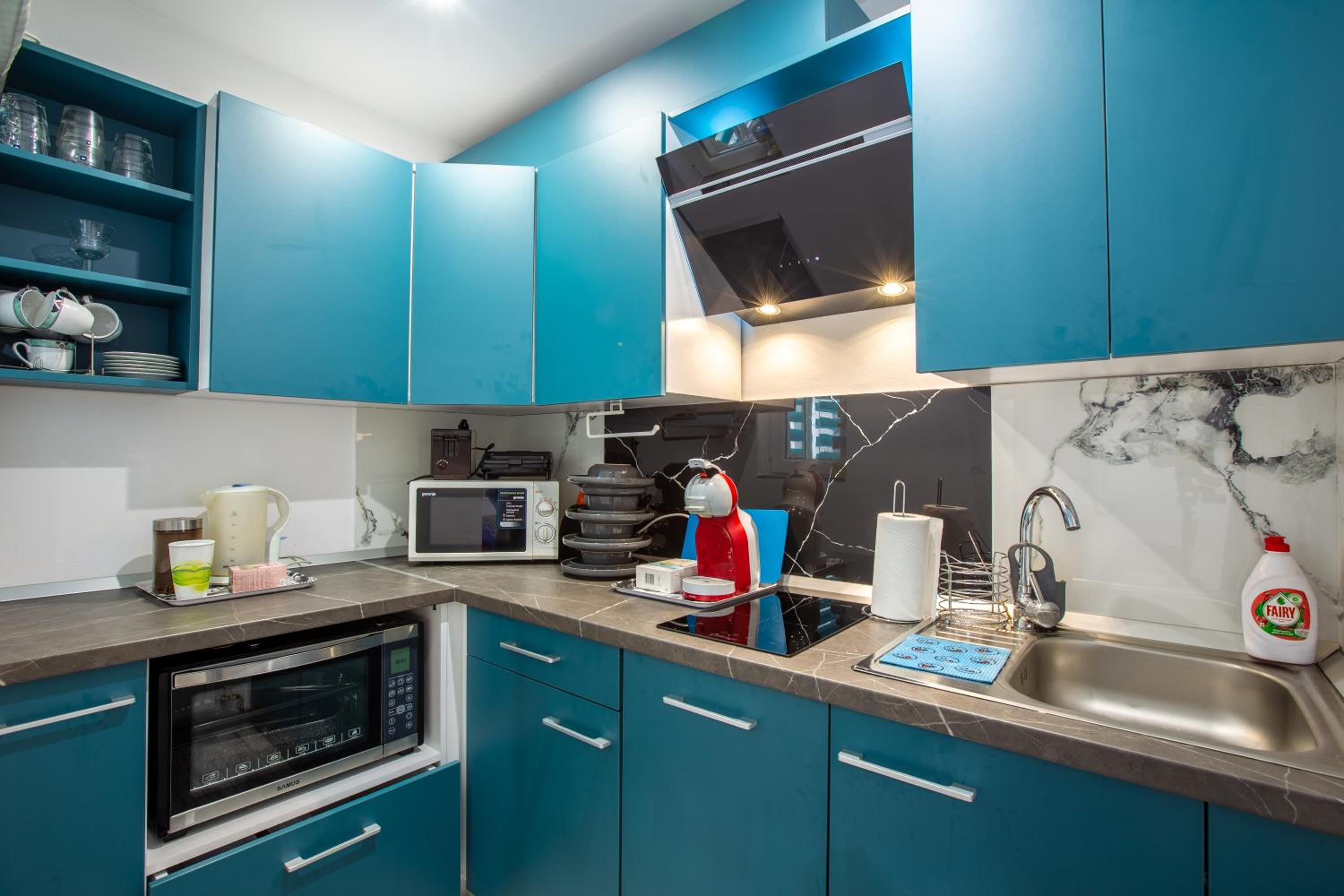 I1 Ultracentral Studio DeLuxe Modern Apartment view 4