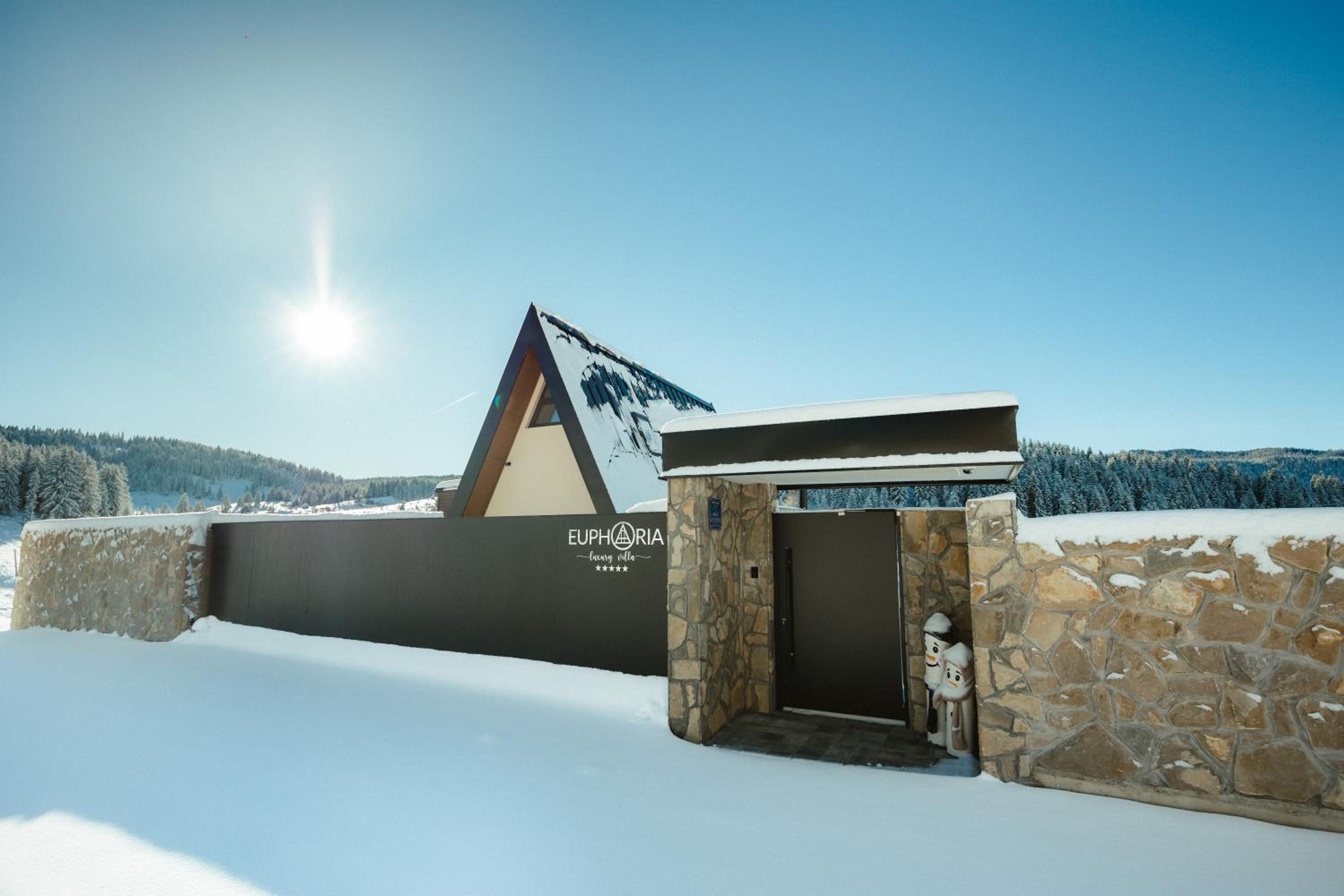 Euphoria - luxury villa