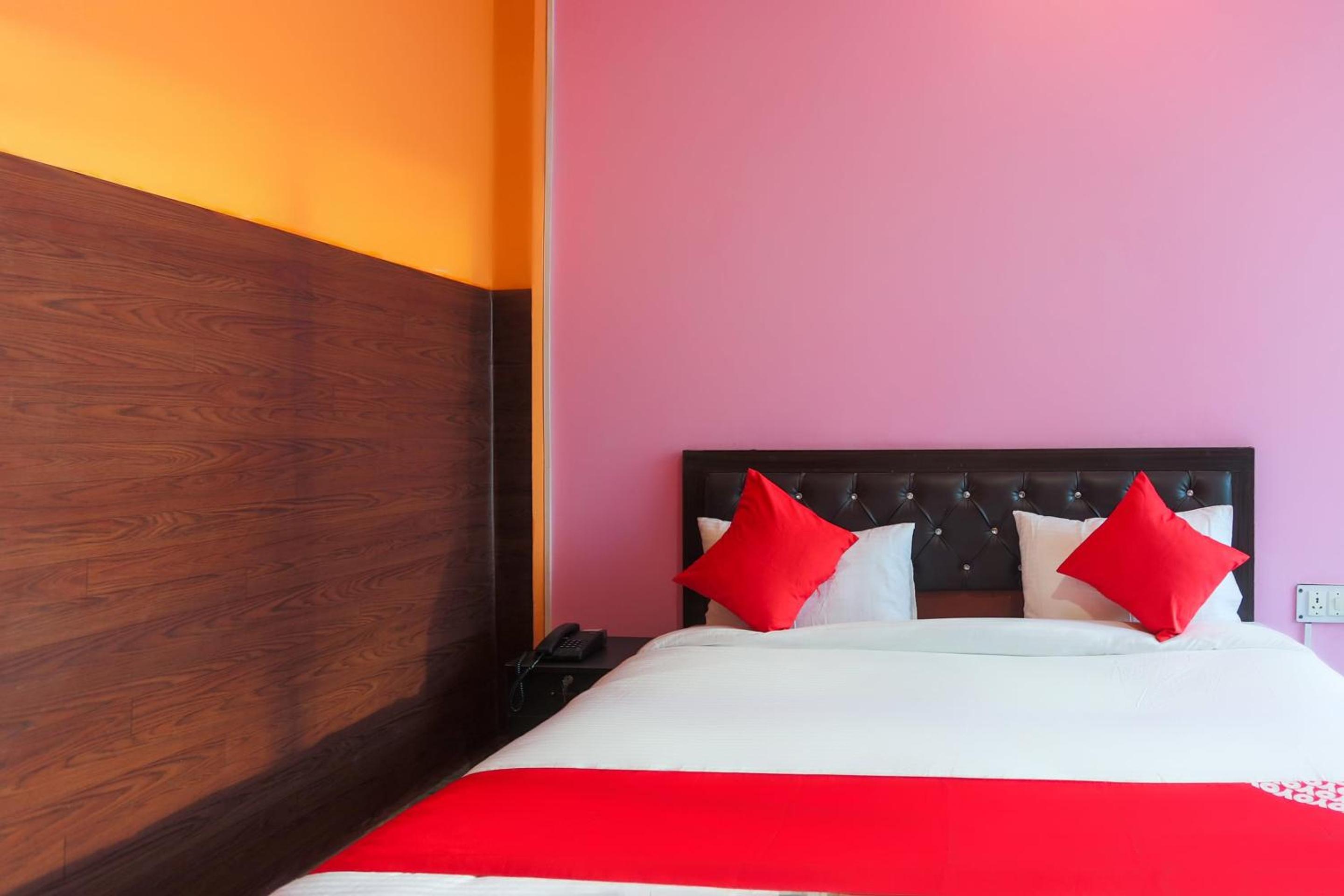Hotel O Umang