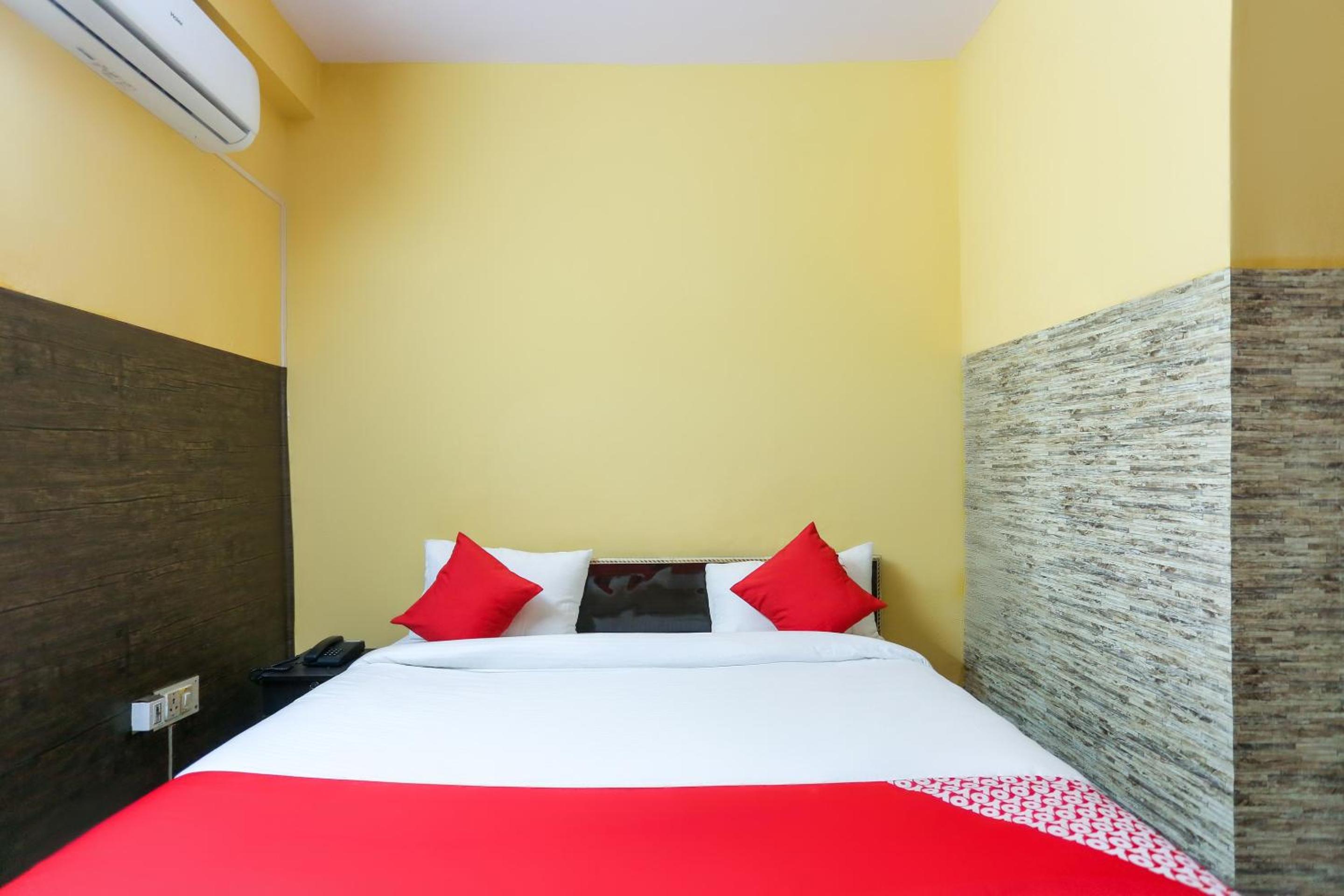 Hotel O Umang