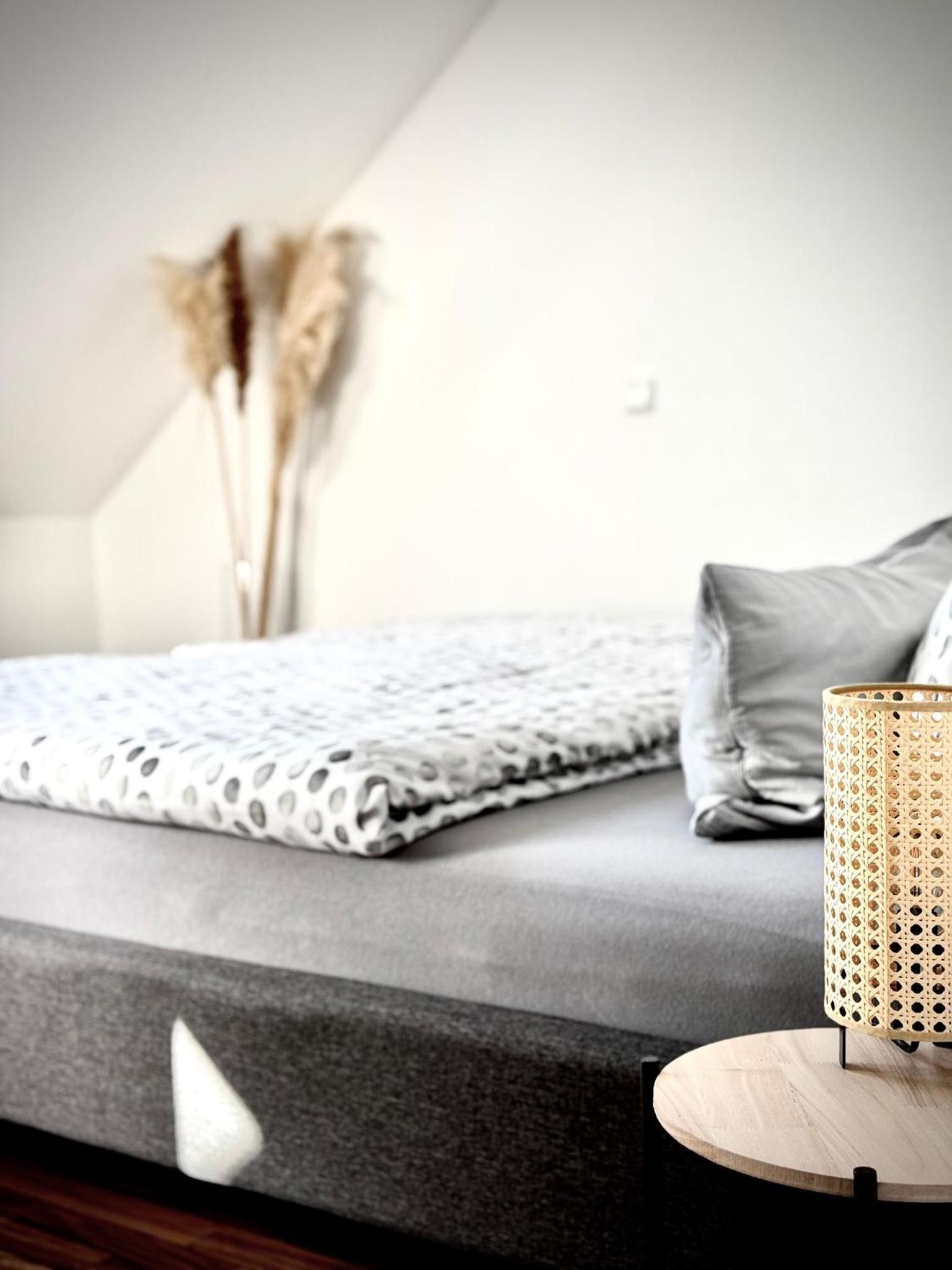 Ferienwohnung Blumenfeld