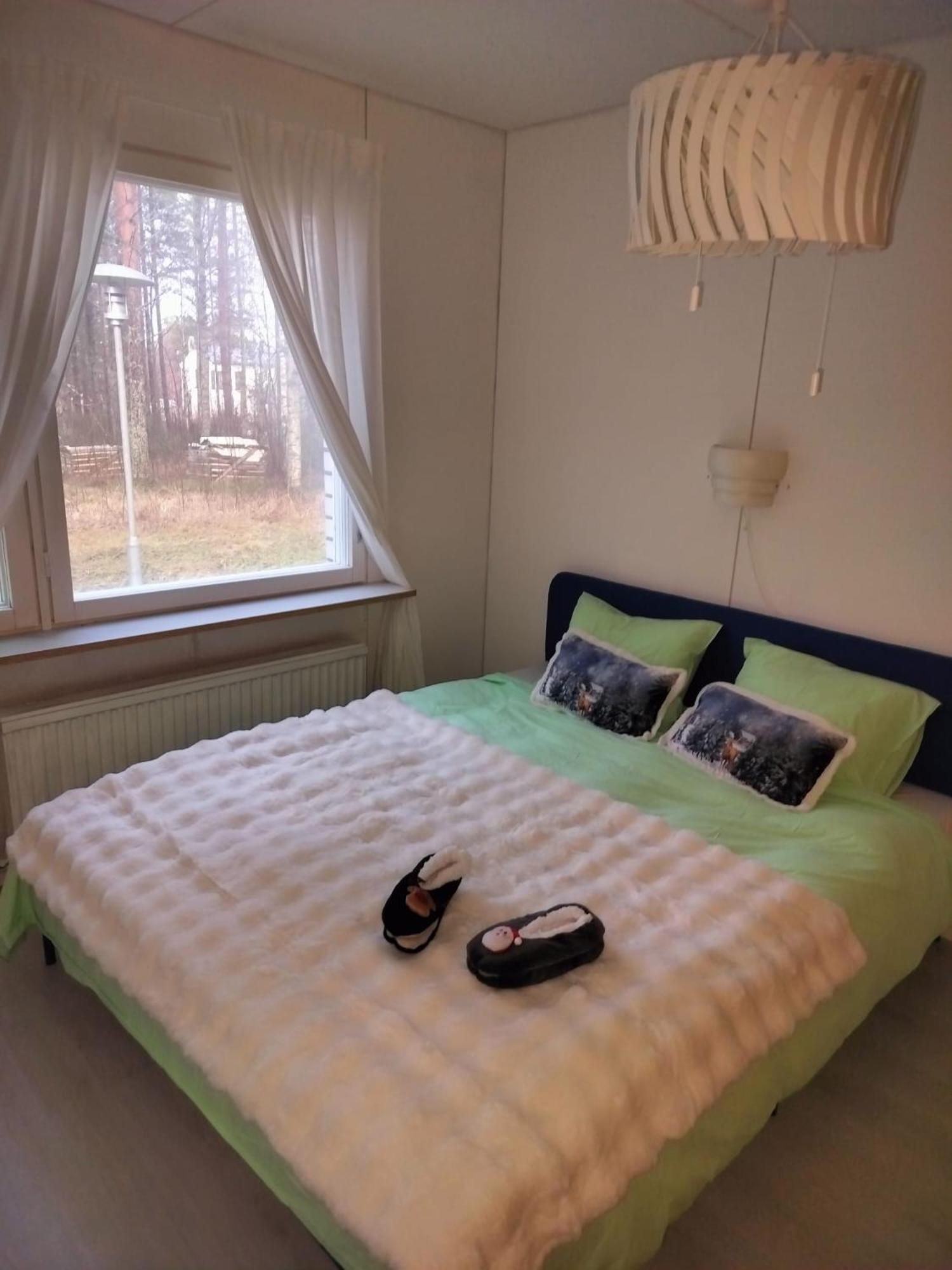 Aurora Holiday House