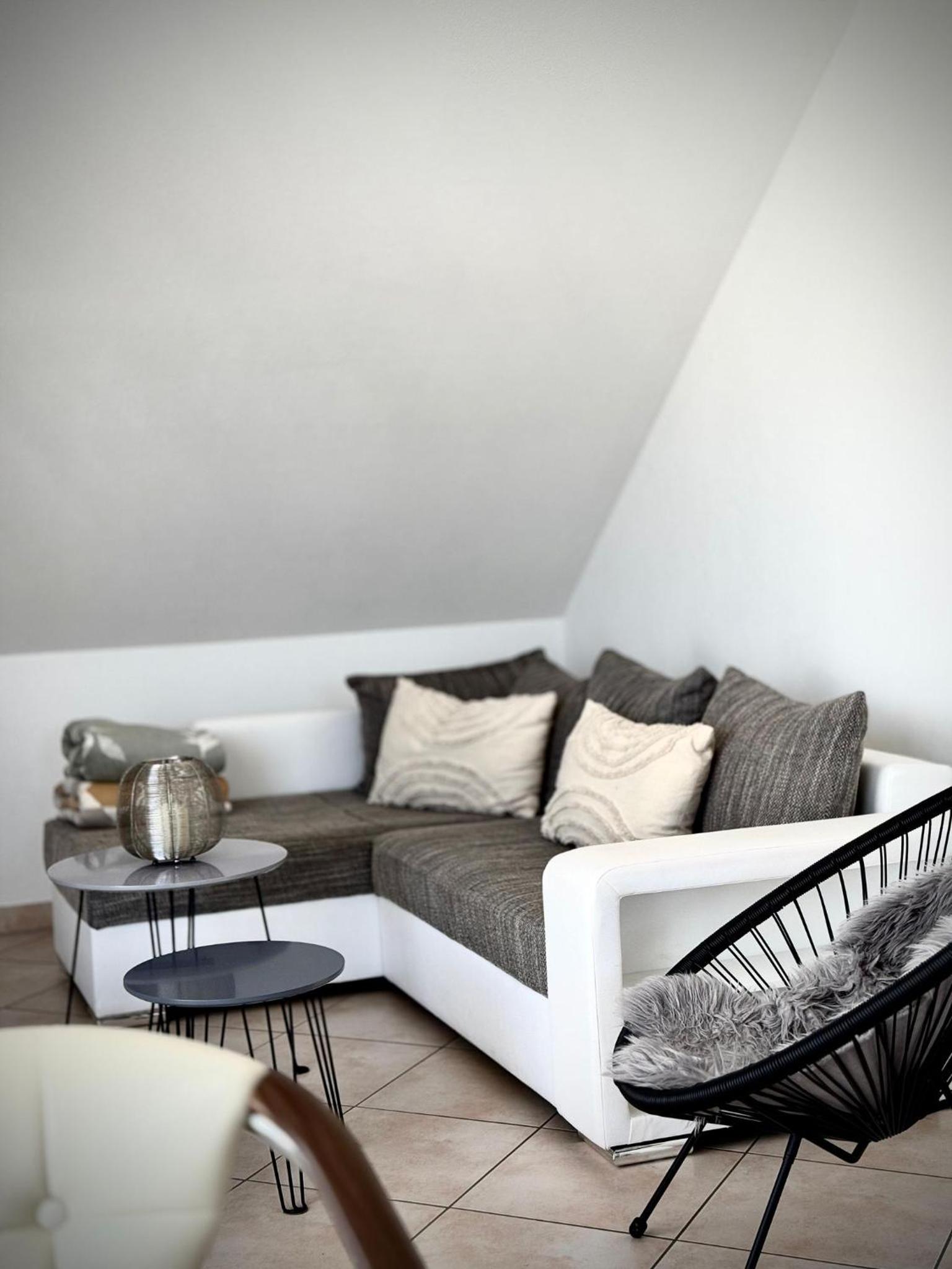 Ferienwohnung Blumenfeld