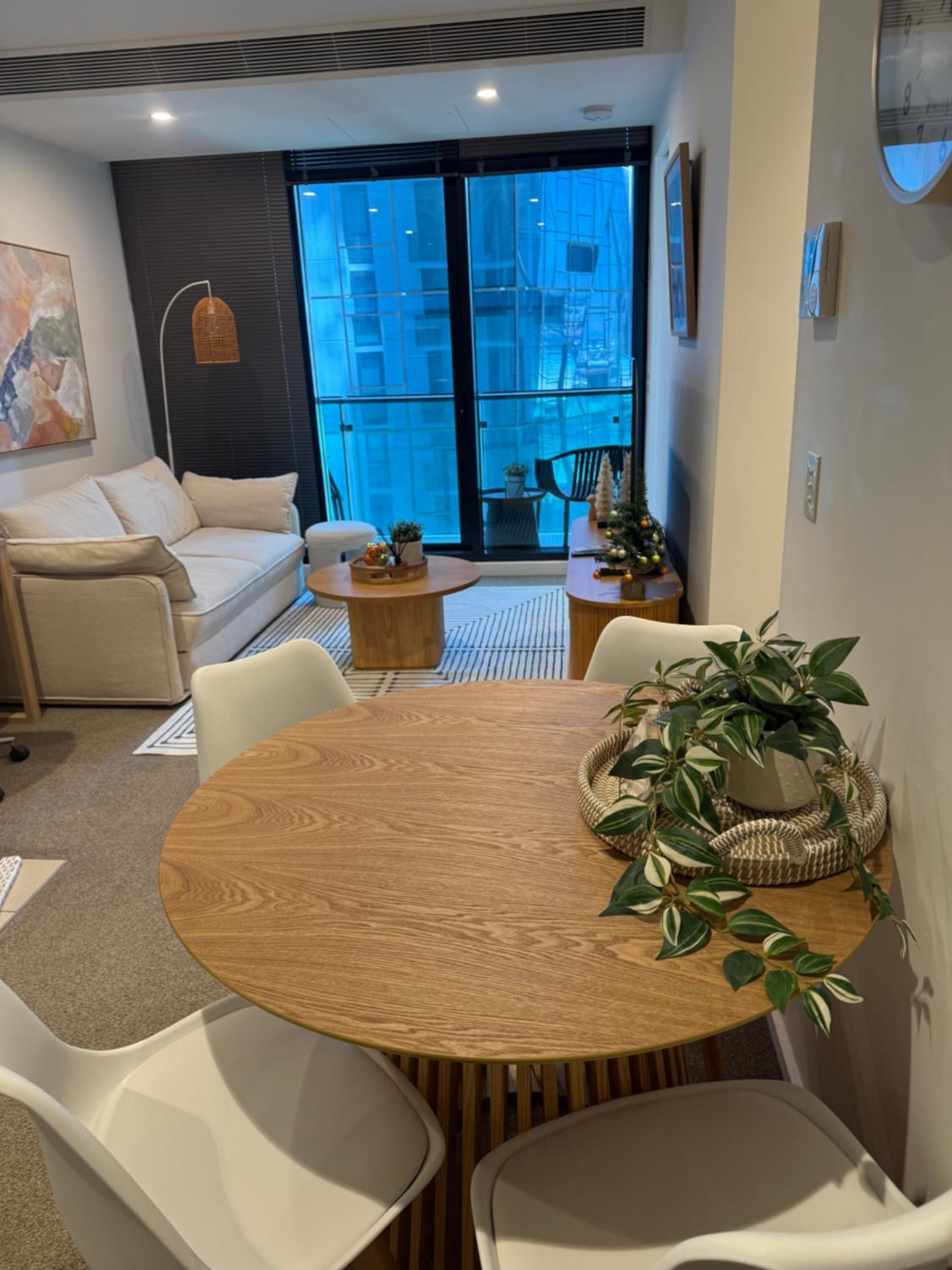 CBD Apartment, Sleeps 4 with Free Car Park