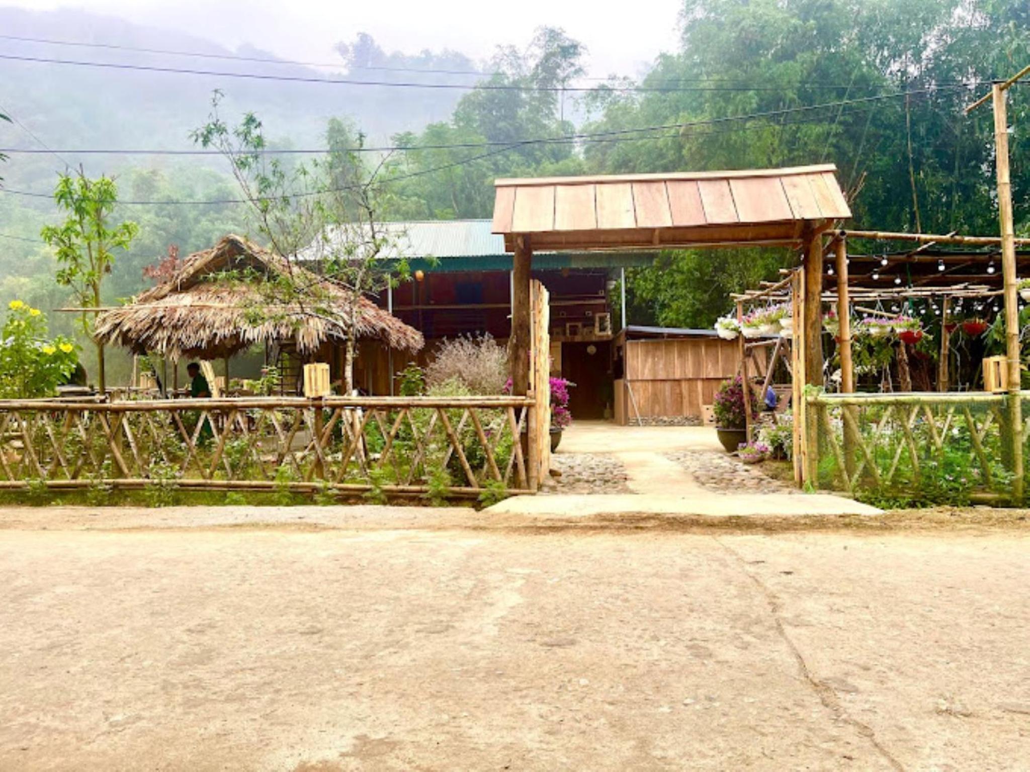 Homestay Nhà Của Chi Food&Coffee