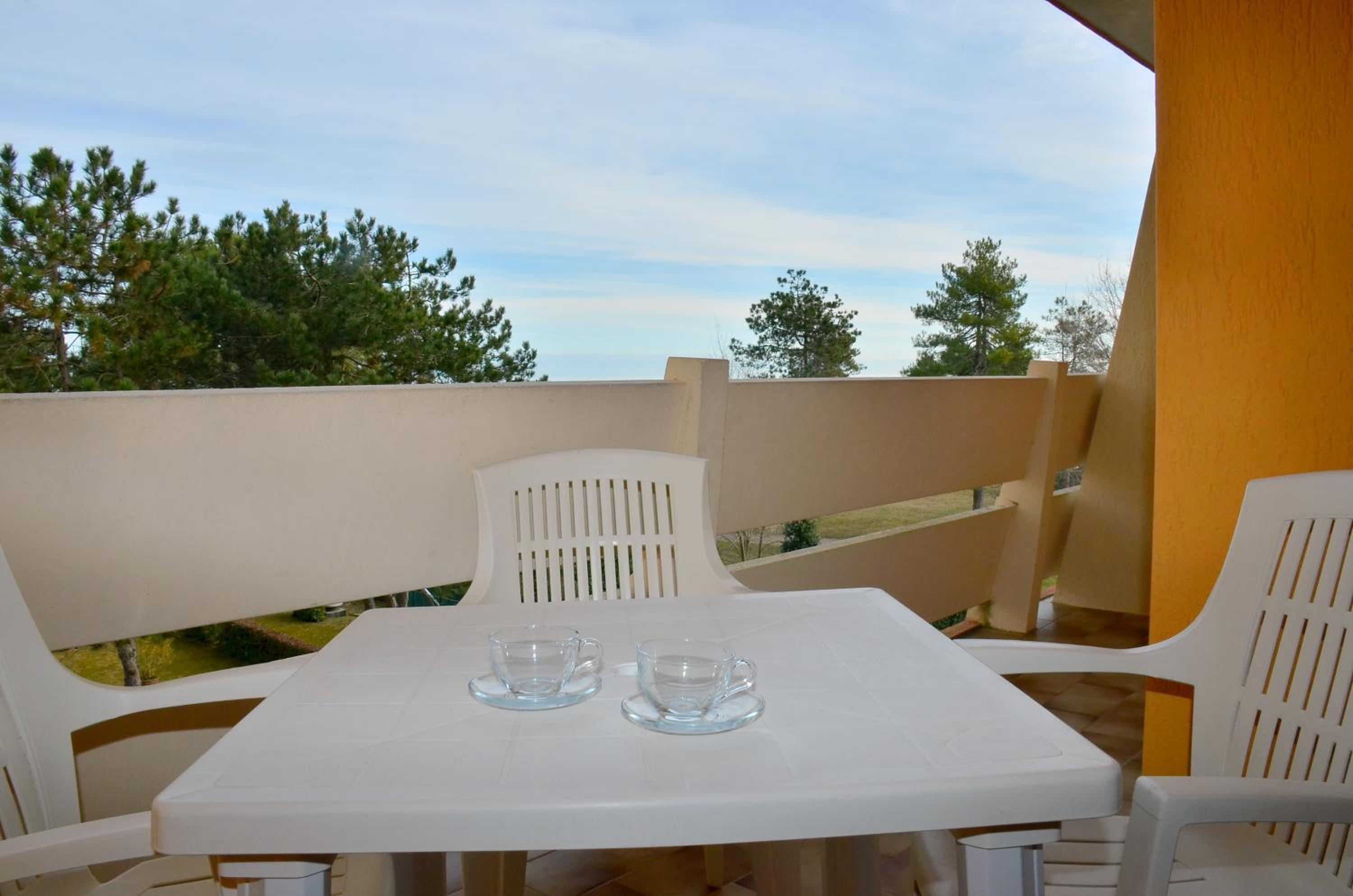Condominio Carina Sud