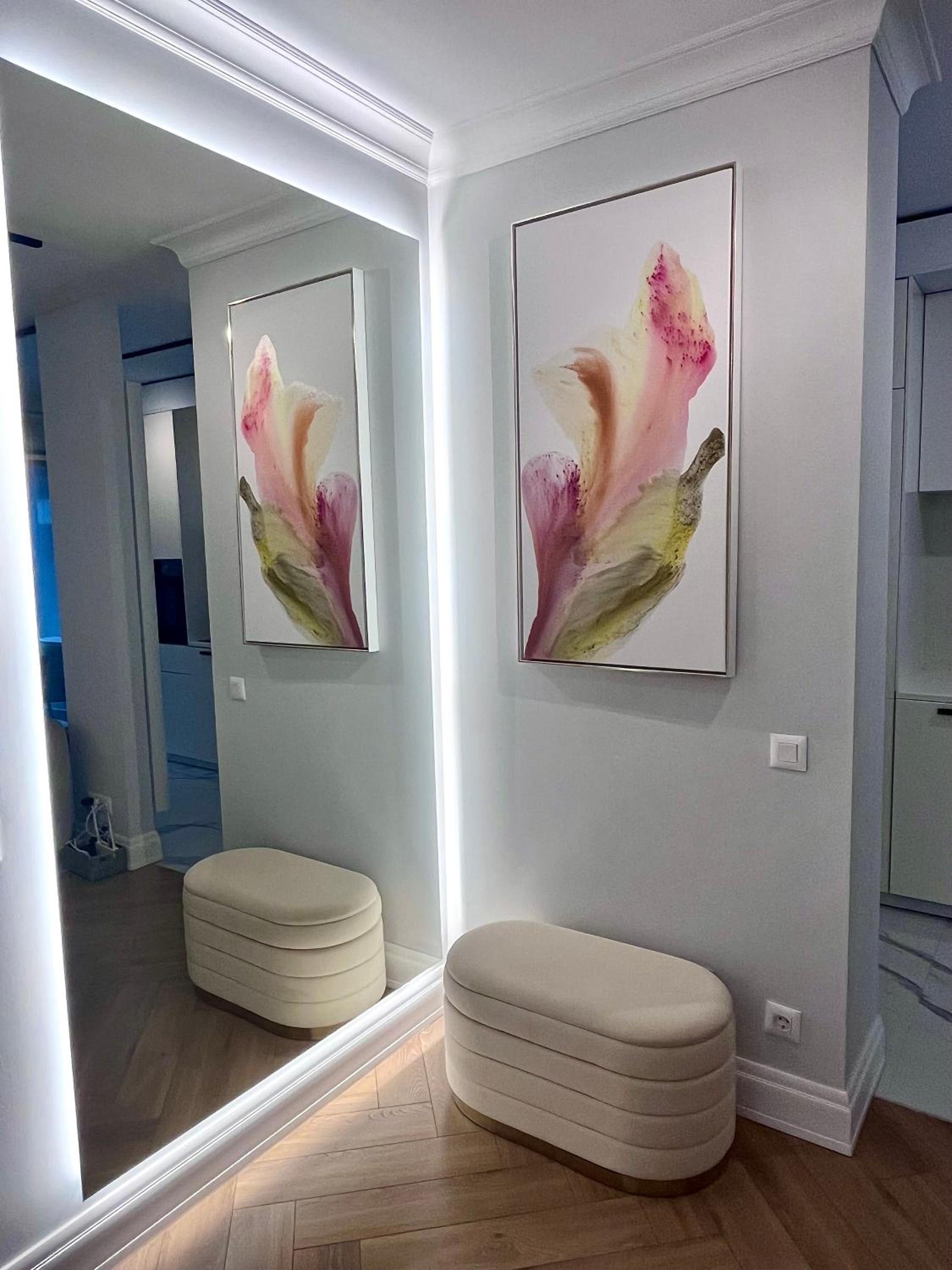 FLH Golden Elegance - Balcony, Garage & King Bed close to Therme and Airport