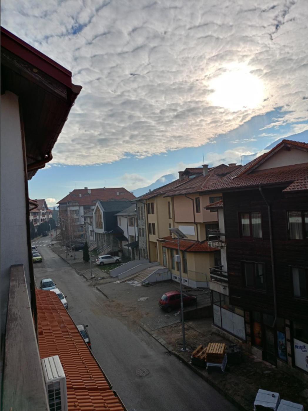Mountain Paradise 1 - 1 Bedroom South facing balcony - 300mbps Wi-fi