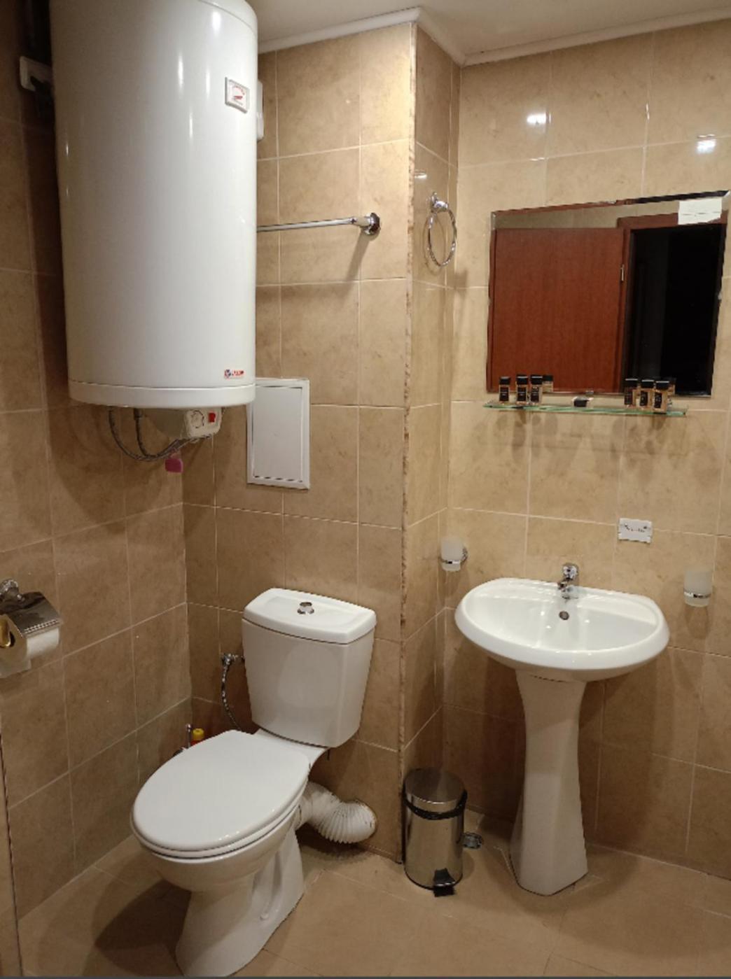 Mountain Paradise 1 - 1 Bedroom South facing balcony - 300mbps Wi-fi