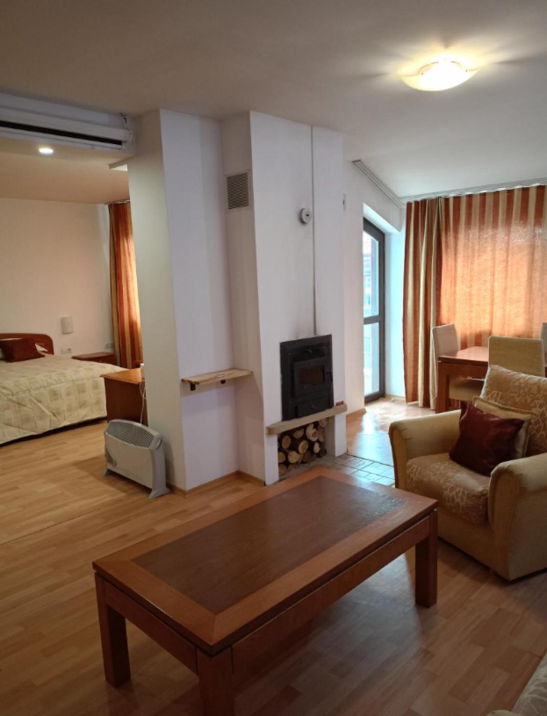 Mountain Paradise 1 - 1 Bedroom South facing balcony - 300mbps Wi-fi