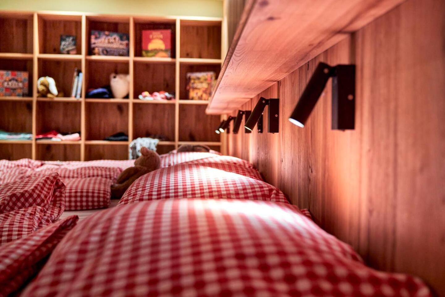 4 Chalet Apartment-perfect-mix
