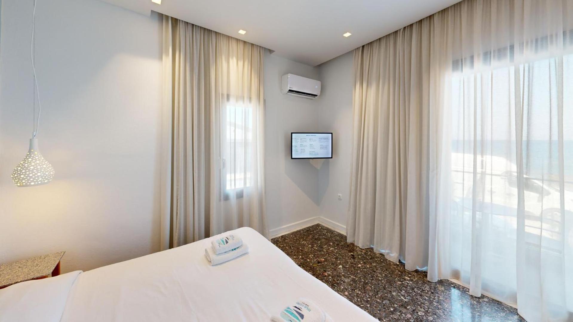 Maritime Suites