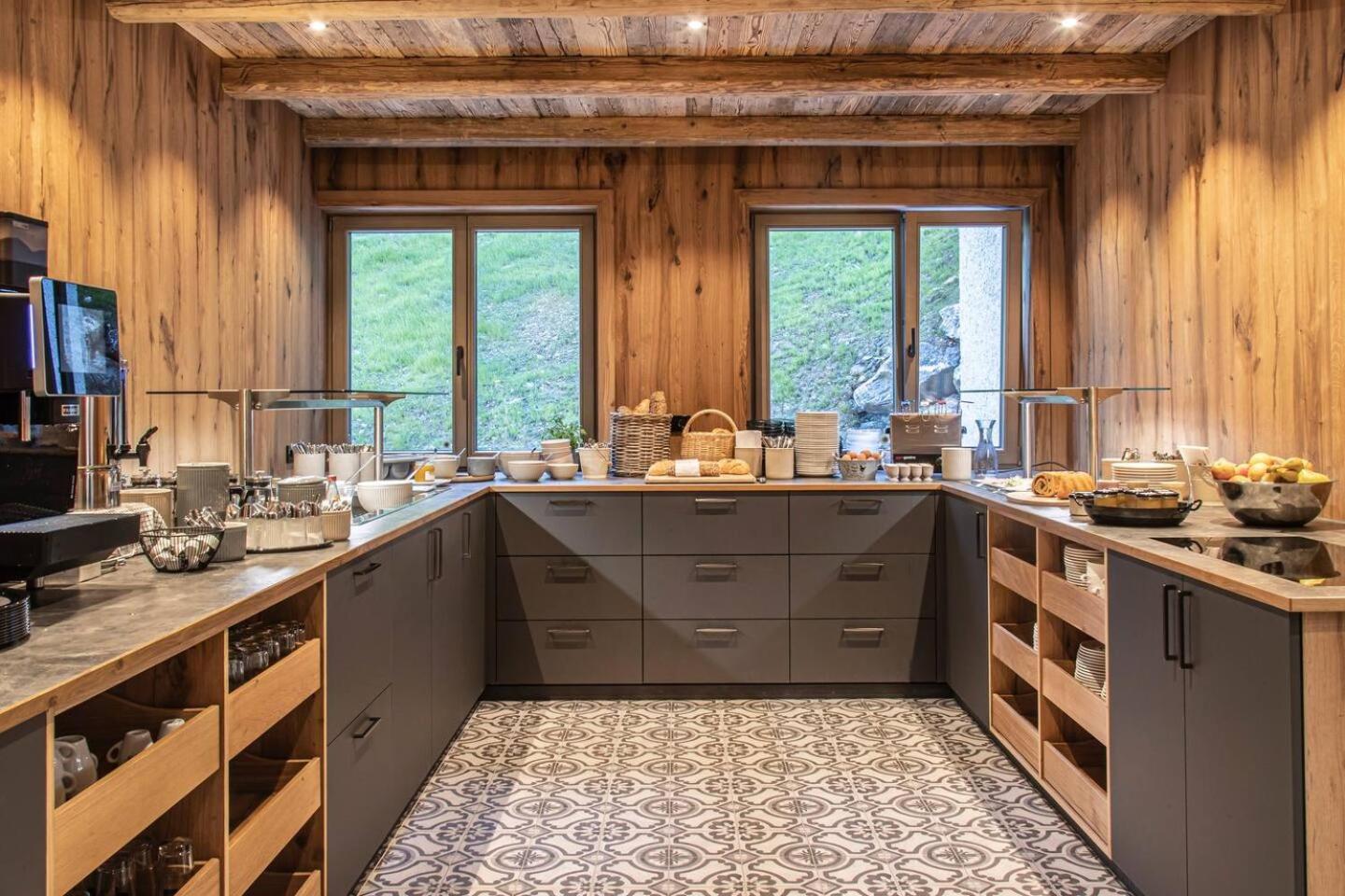 4 Chalet Apartment-perfect-mix