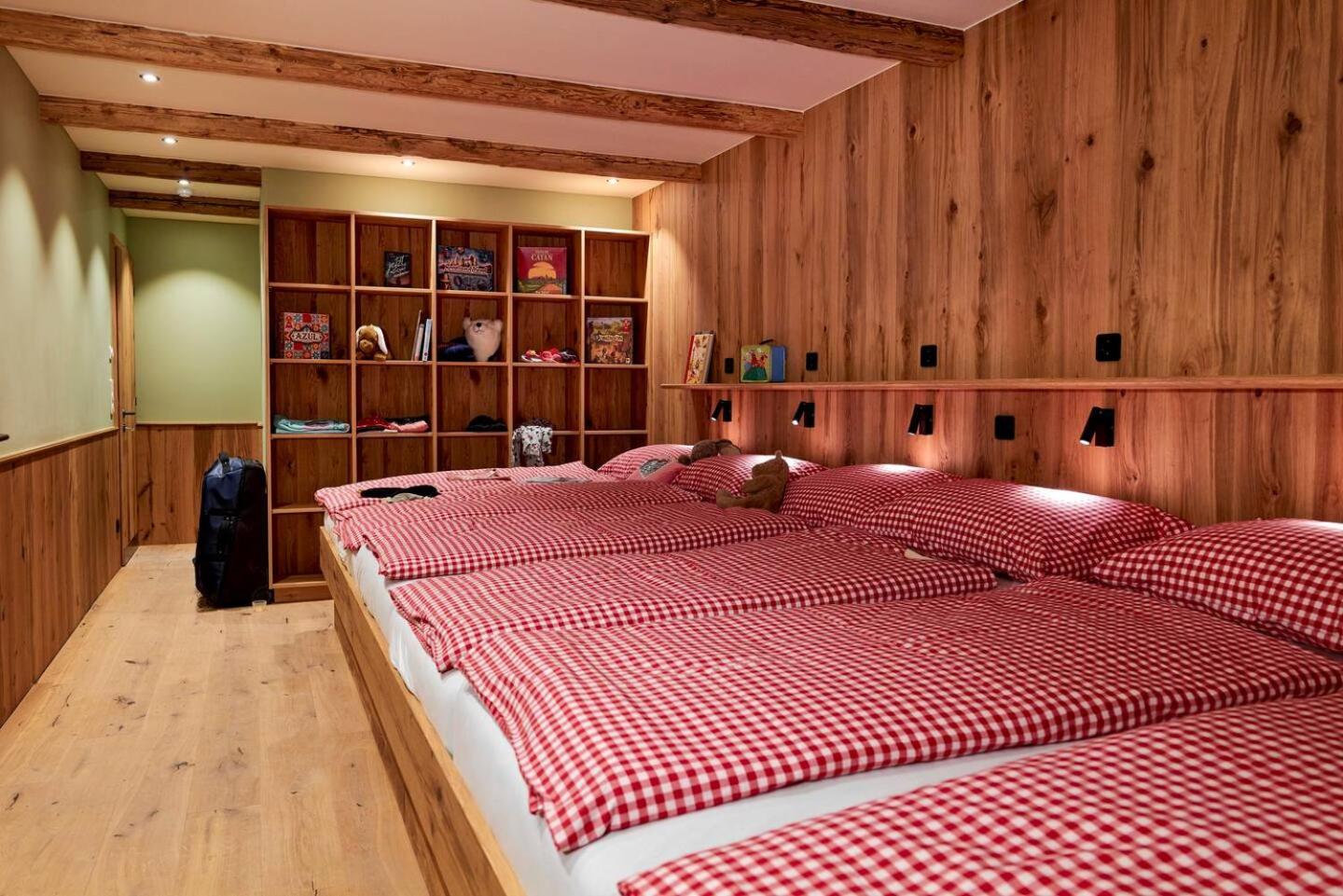 4 Chalet Apartment-perfect-mix