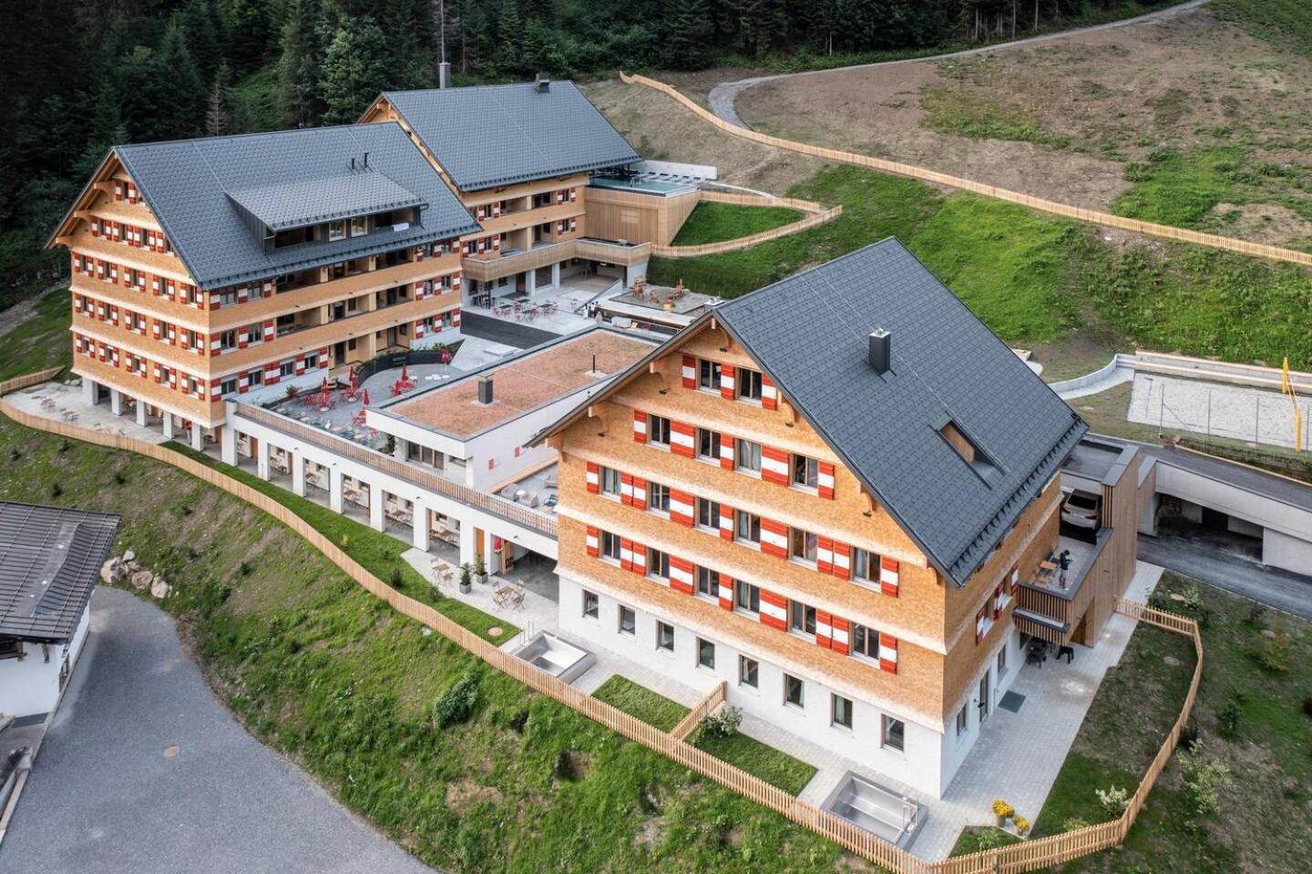 4 Chalet Apartment-perfect-mix