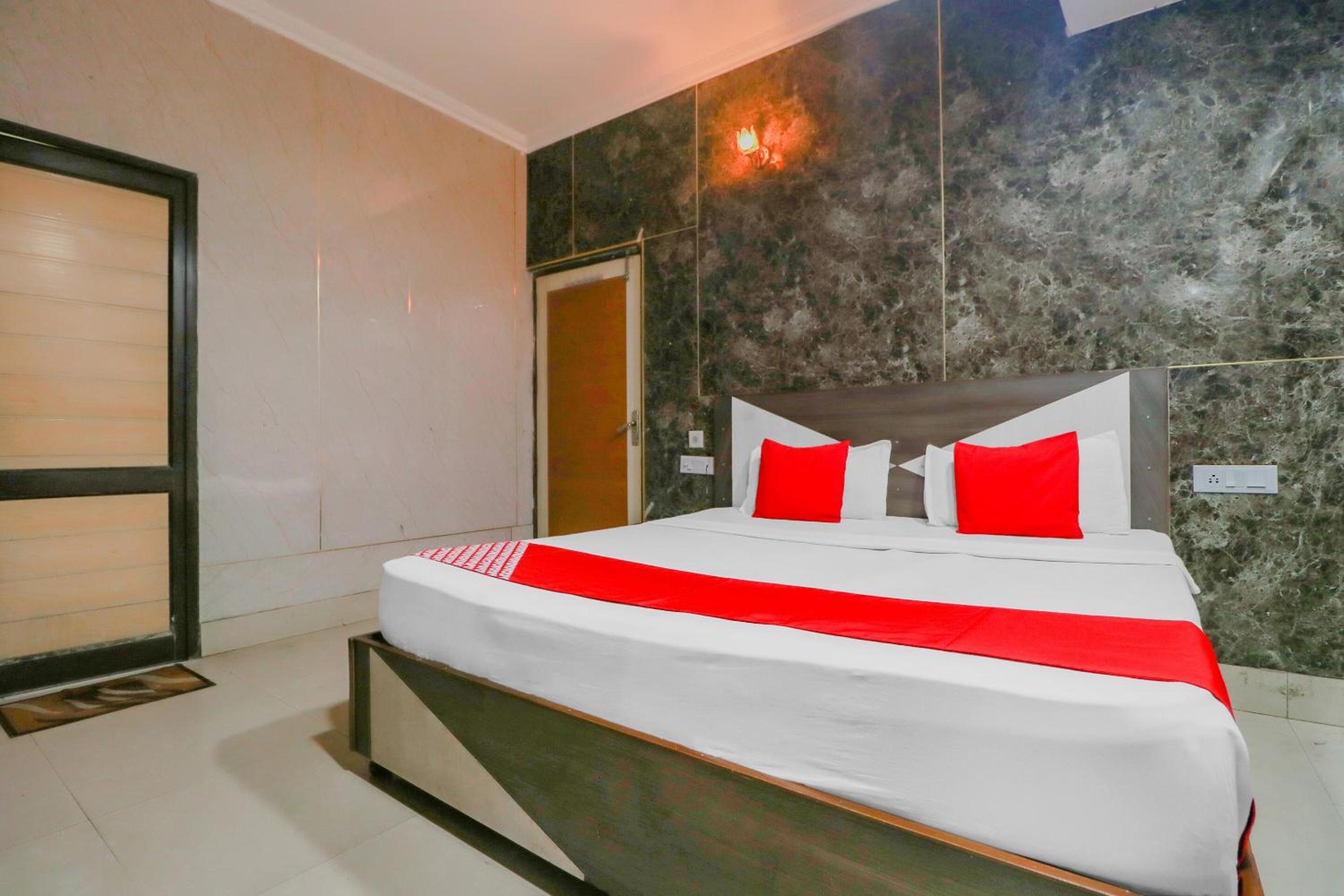 Hotel O Shiv Pukhraj view 4
