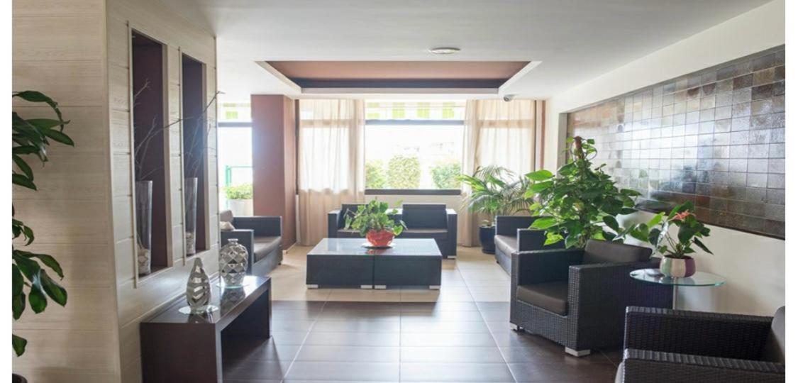 Copacabana apartment Las Americas
