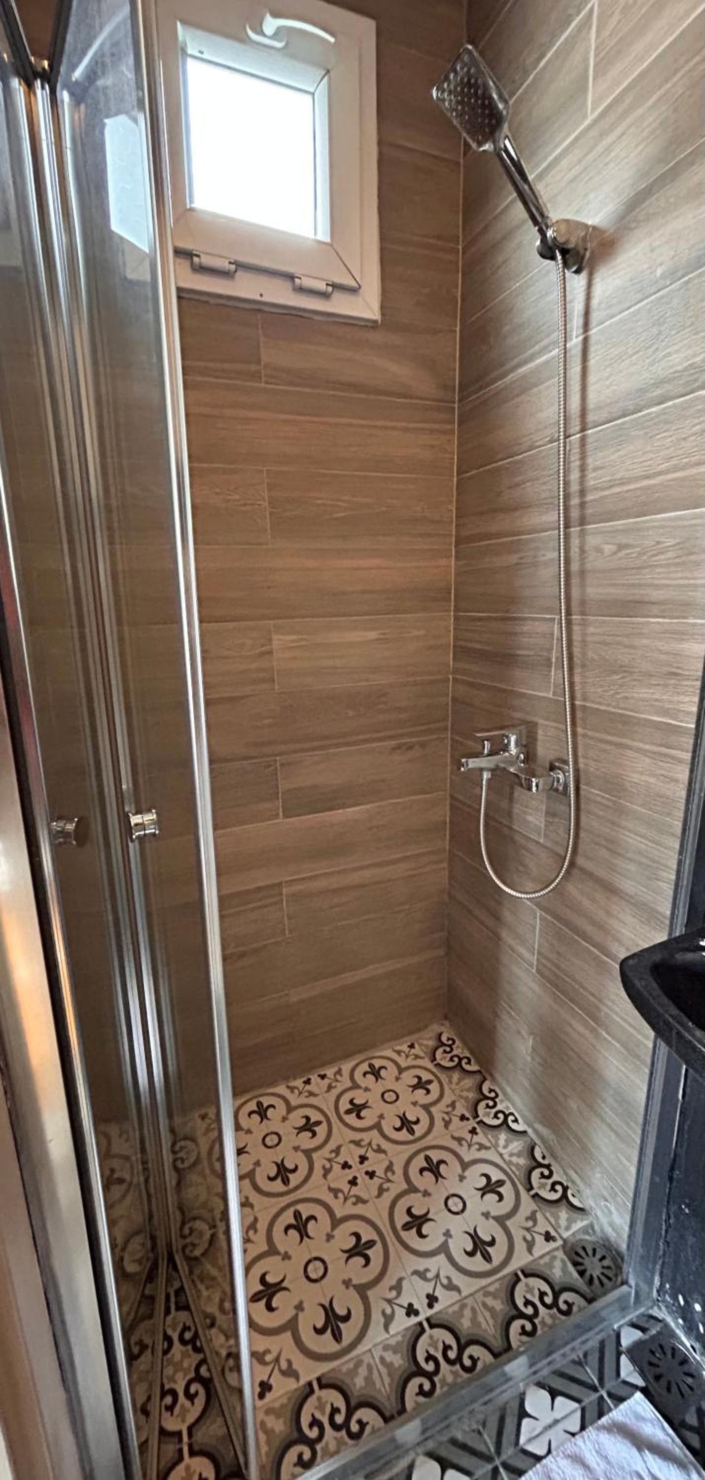 i1 House Hotel