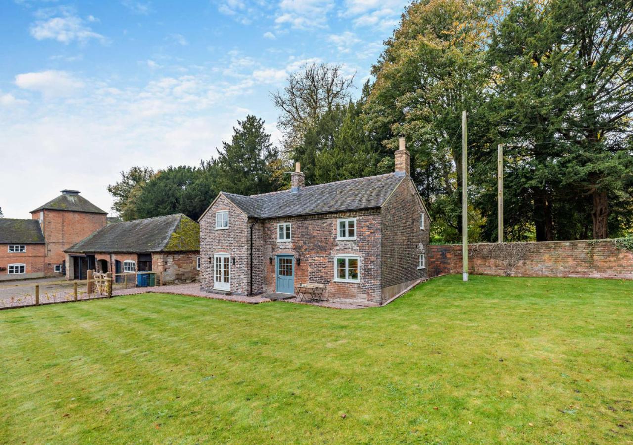 Hall Cottage