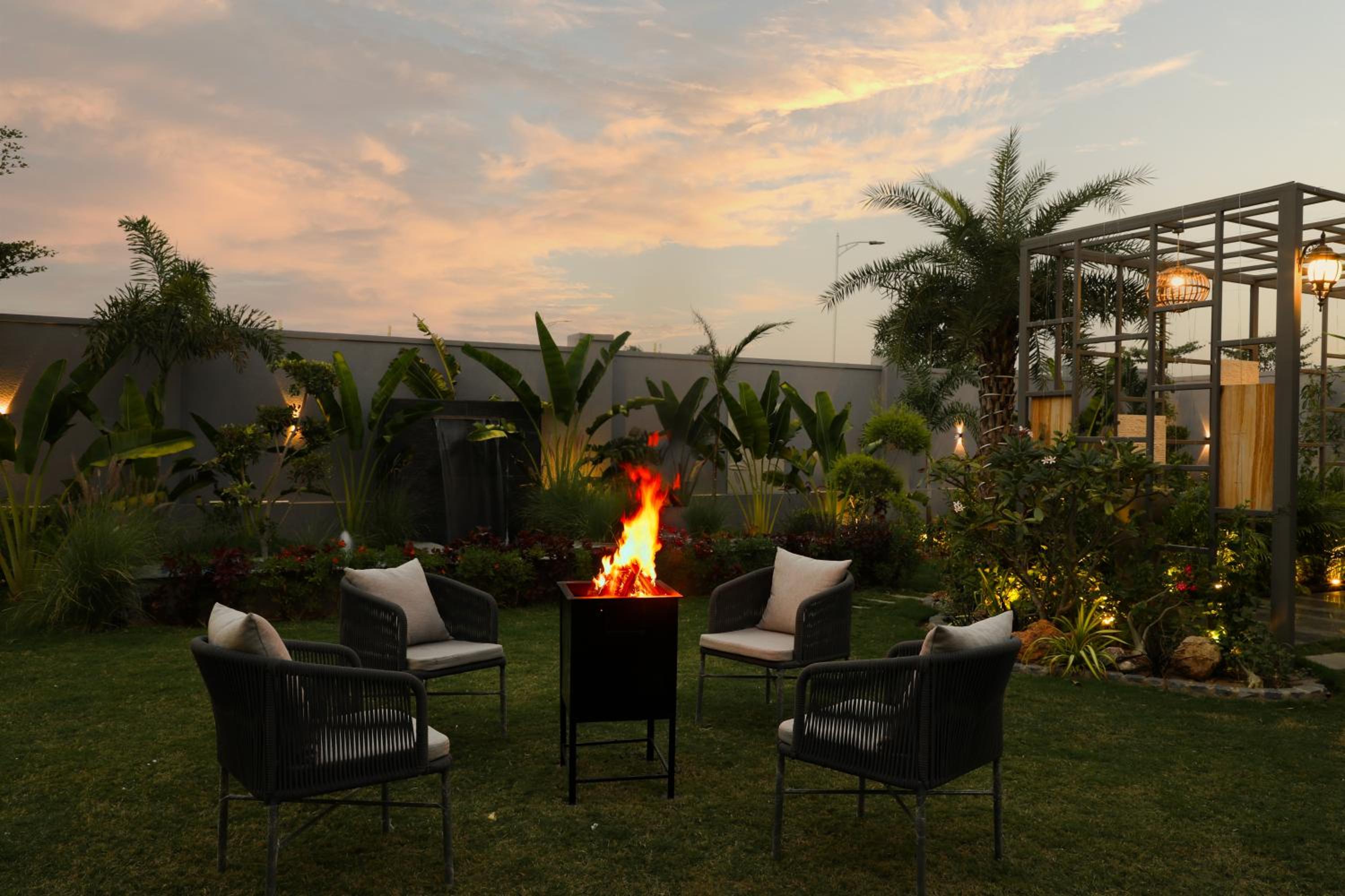 SaffronStays Aruvilla