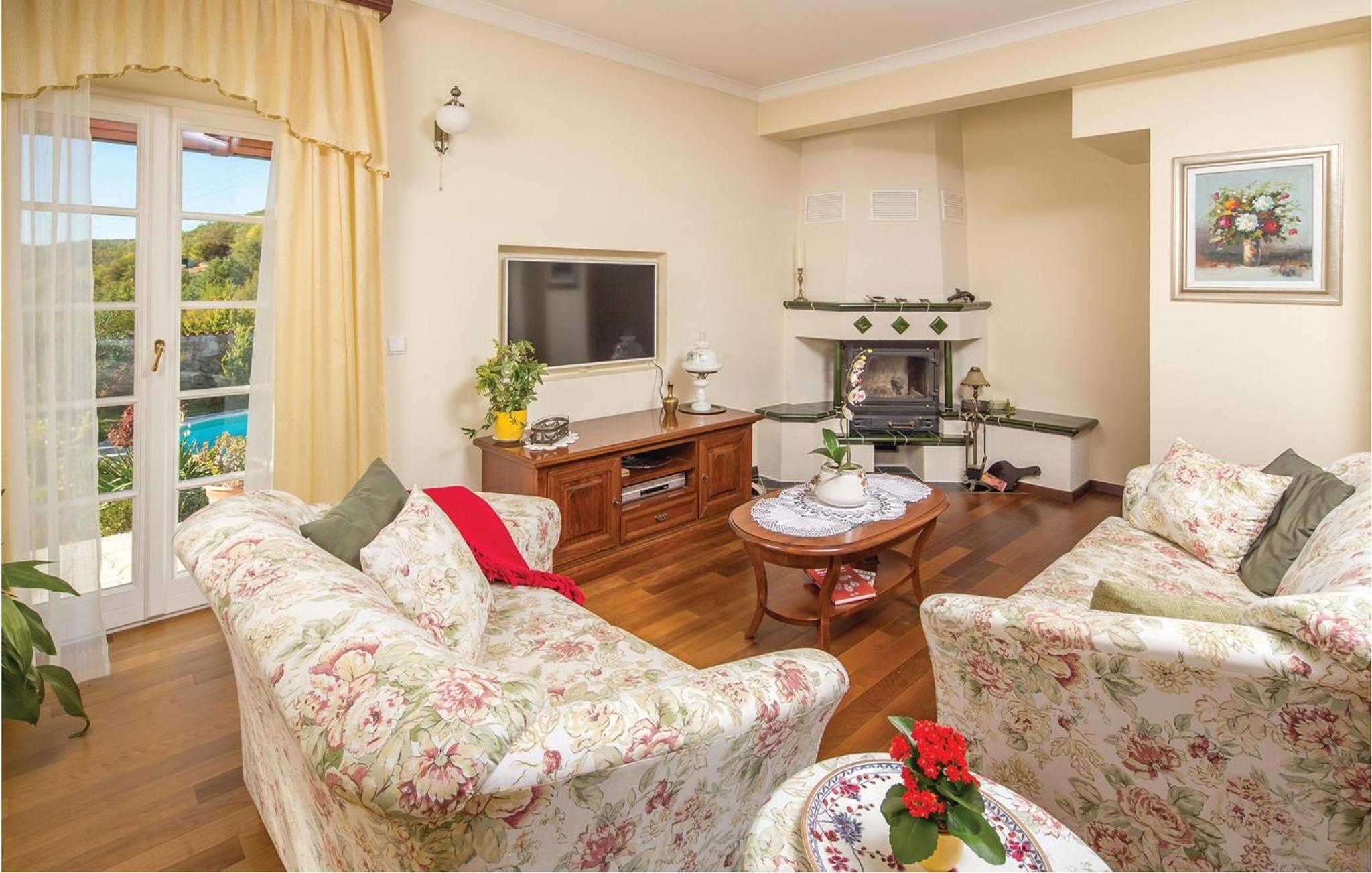 Beautiful Home In Gala Otok With Sauna