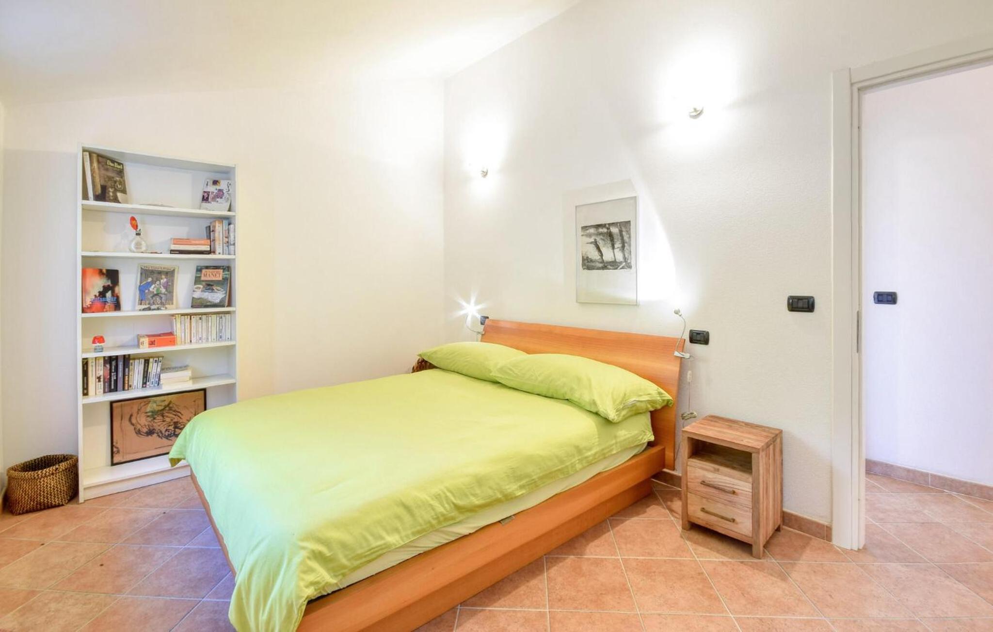 3 Bedroom Stunning Home In Ne