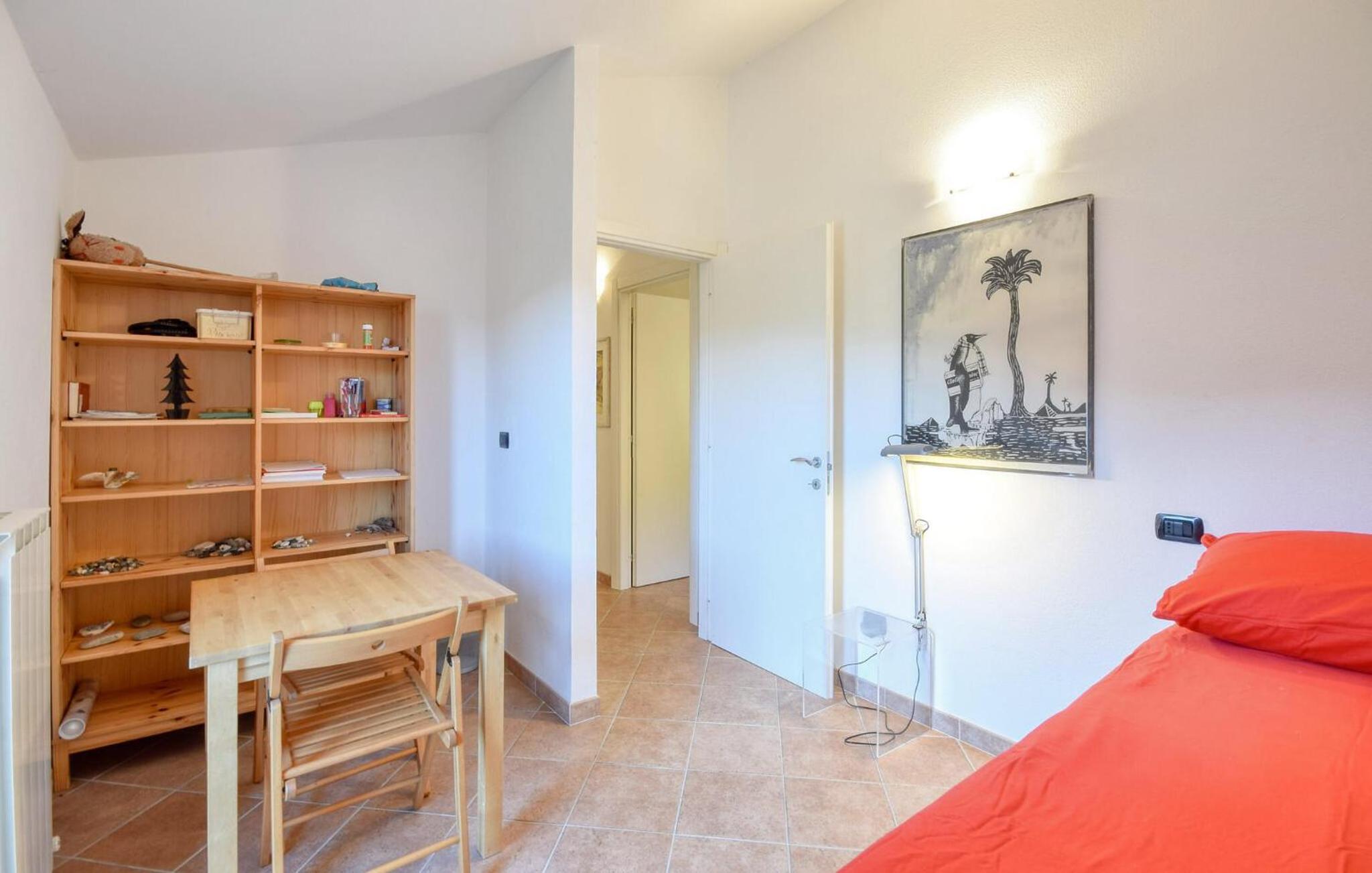 3 Bedroom Stunning Home In Ne