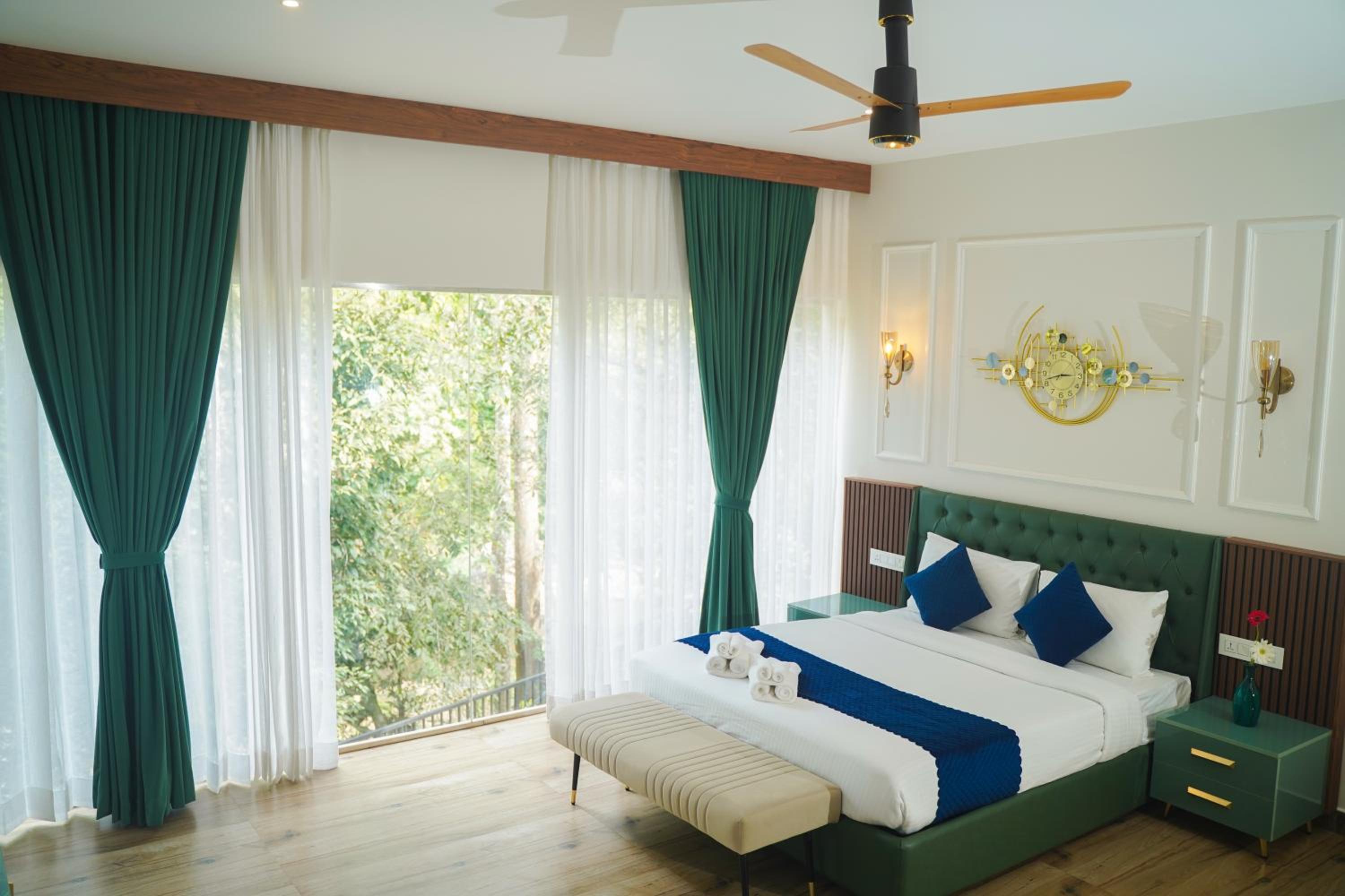 Hunters Hideout Resort