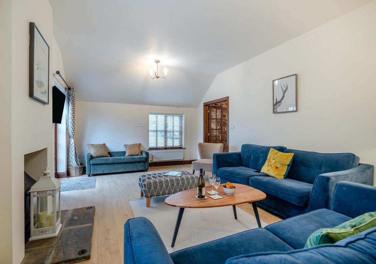 4 Bed in Nether Stowey oc-c30195