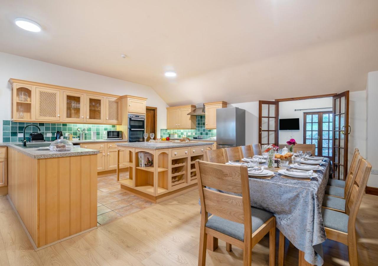 4 Bed in Nether Stowey oc-c30195