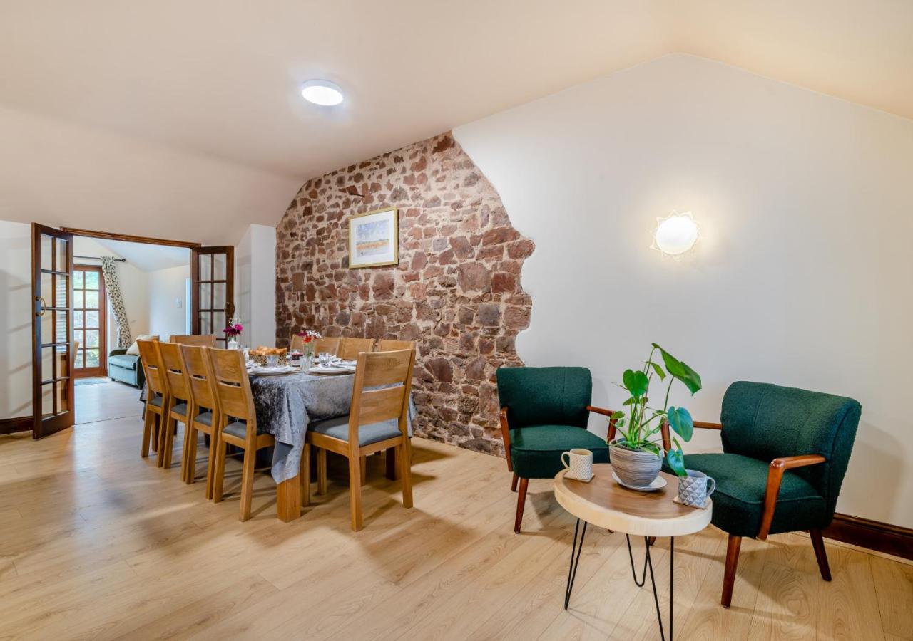 4 Bed in Nether Stowey oc-c30195