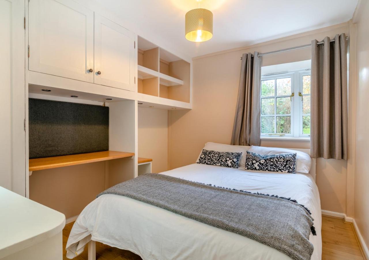 4 Bed in Nether Stowey oc-c30195