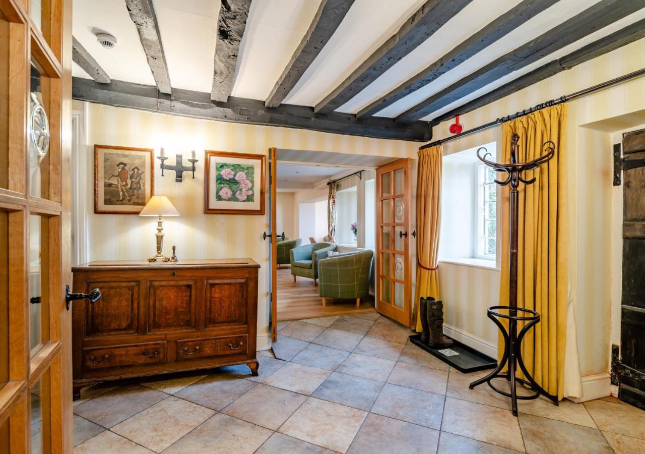 9 Bed in Nether Stowey oc-c30194 view 2
