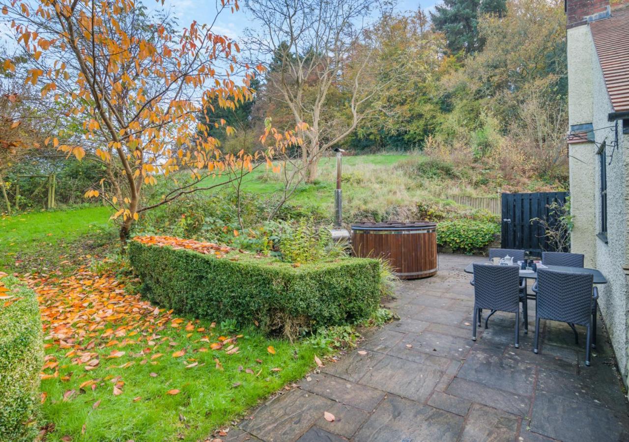 4 Bed in Nether Stowey oc-c30195