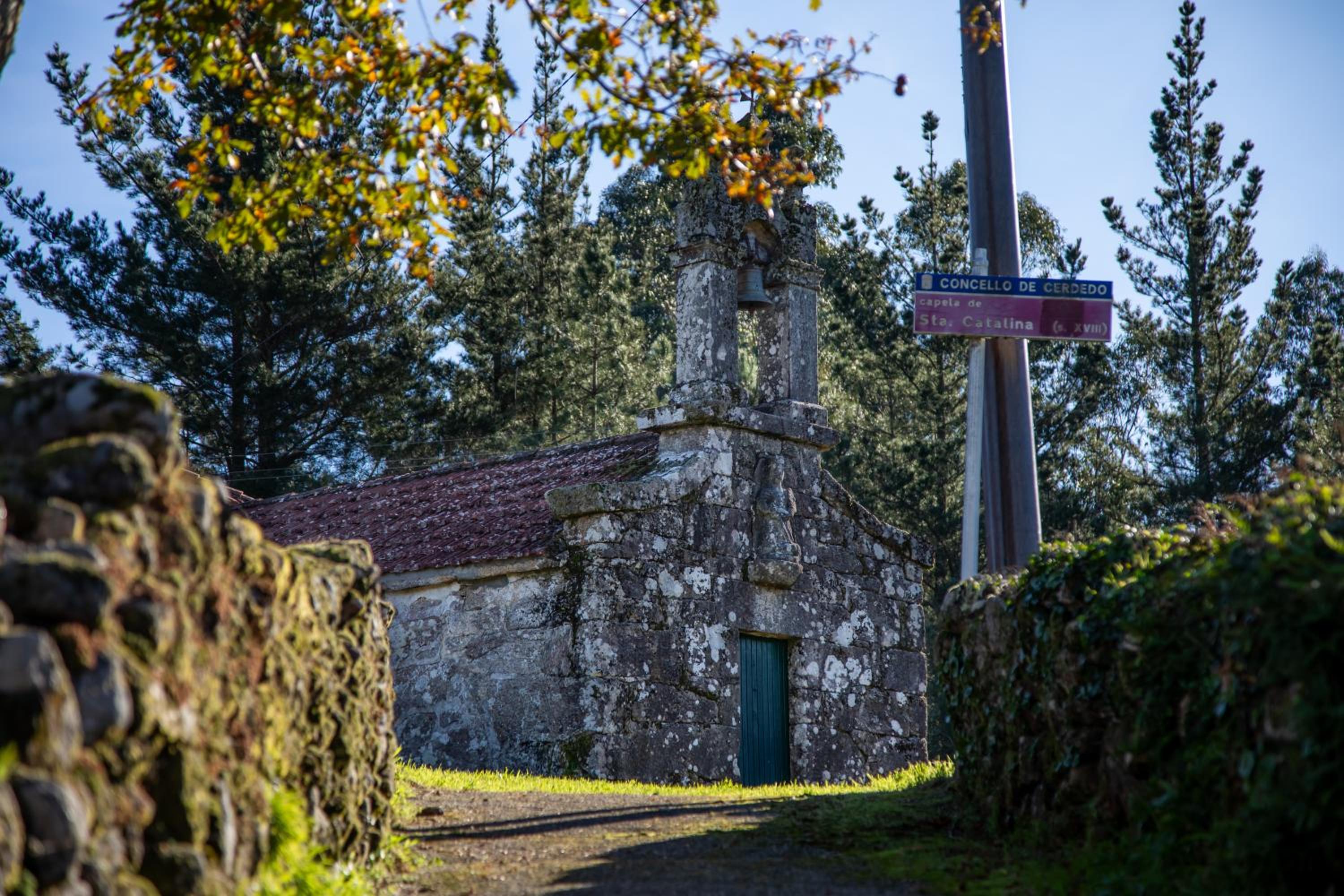Vive una escapada rural con alma, cerca de todo y lejos del ruido