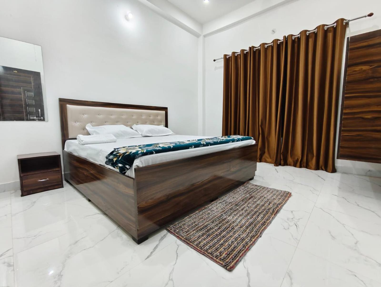 Bharat Raj Homestay By GRB