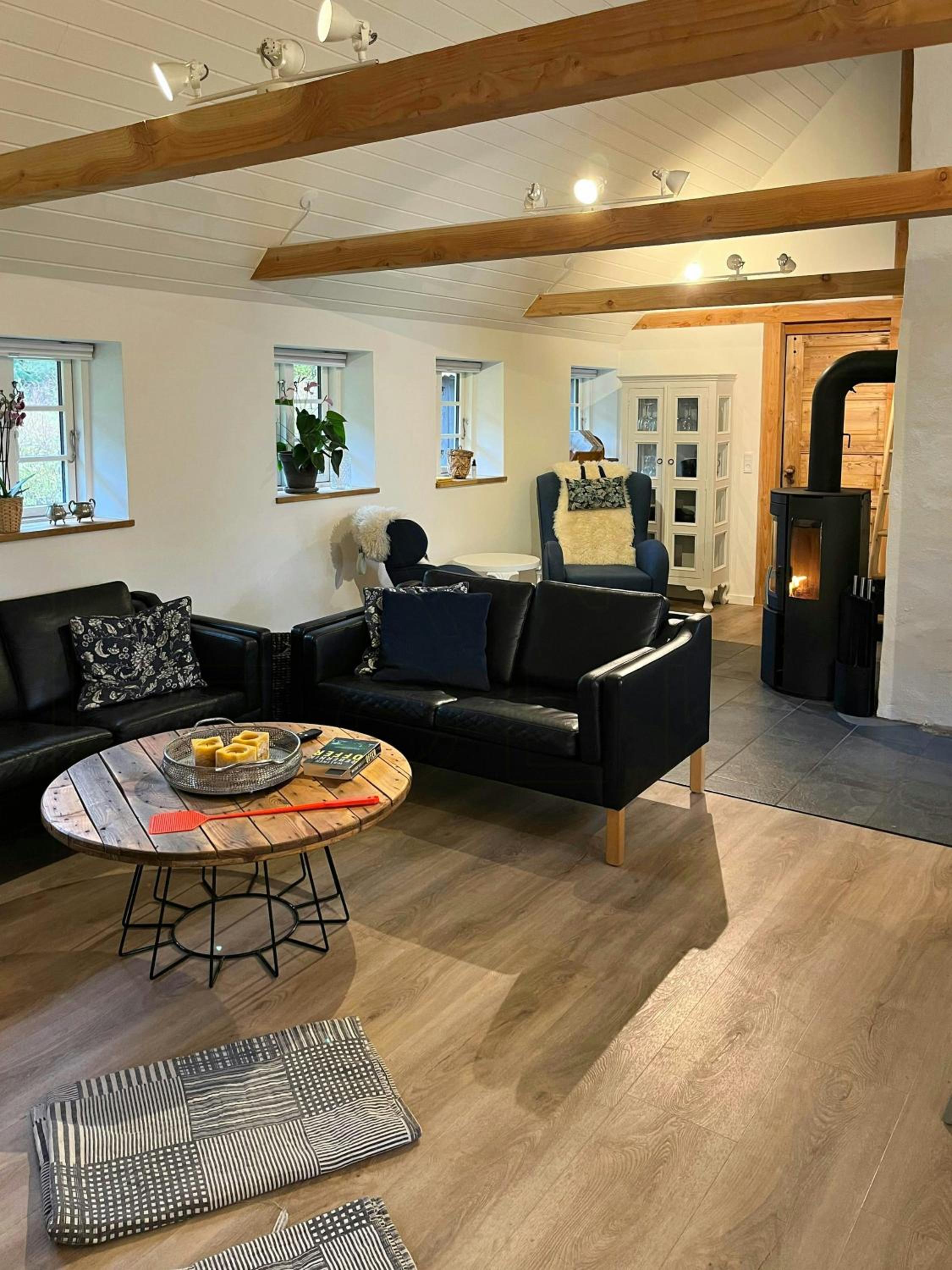 Charming Thatched House With Forest And Orangery