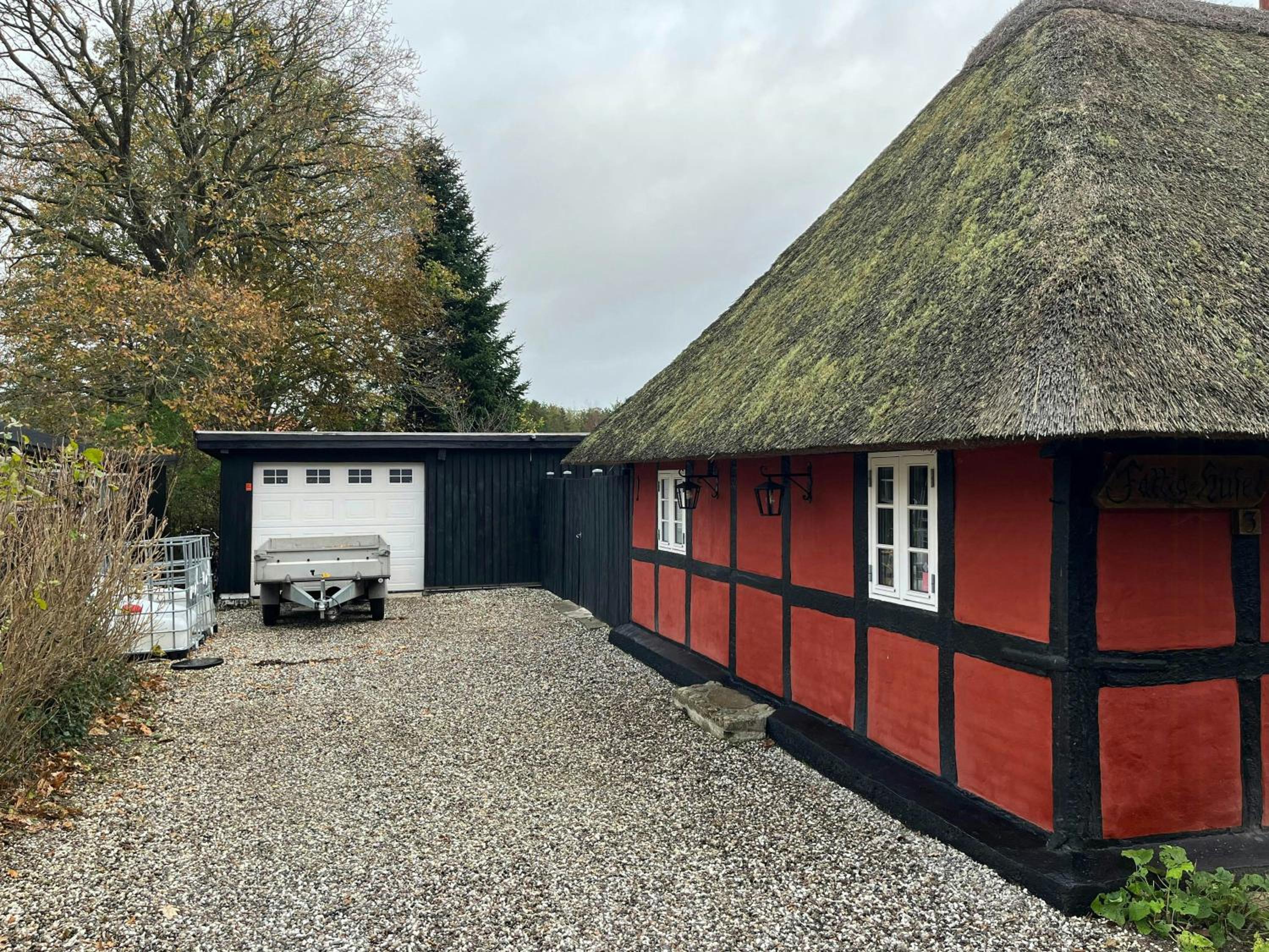Charming Thatched House With Forest And Orangery