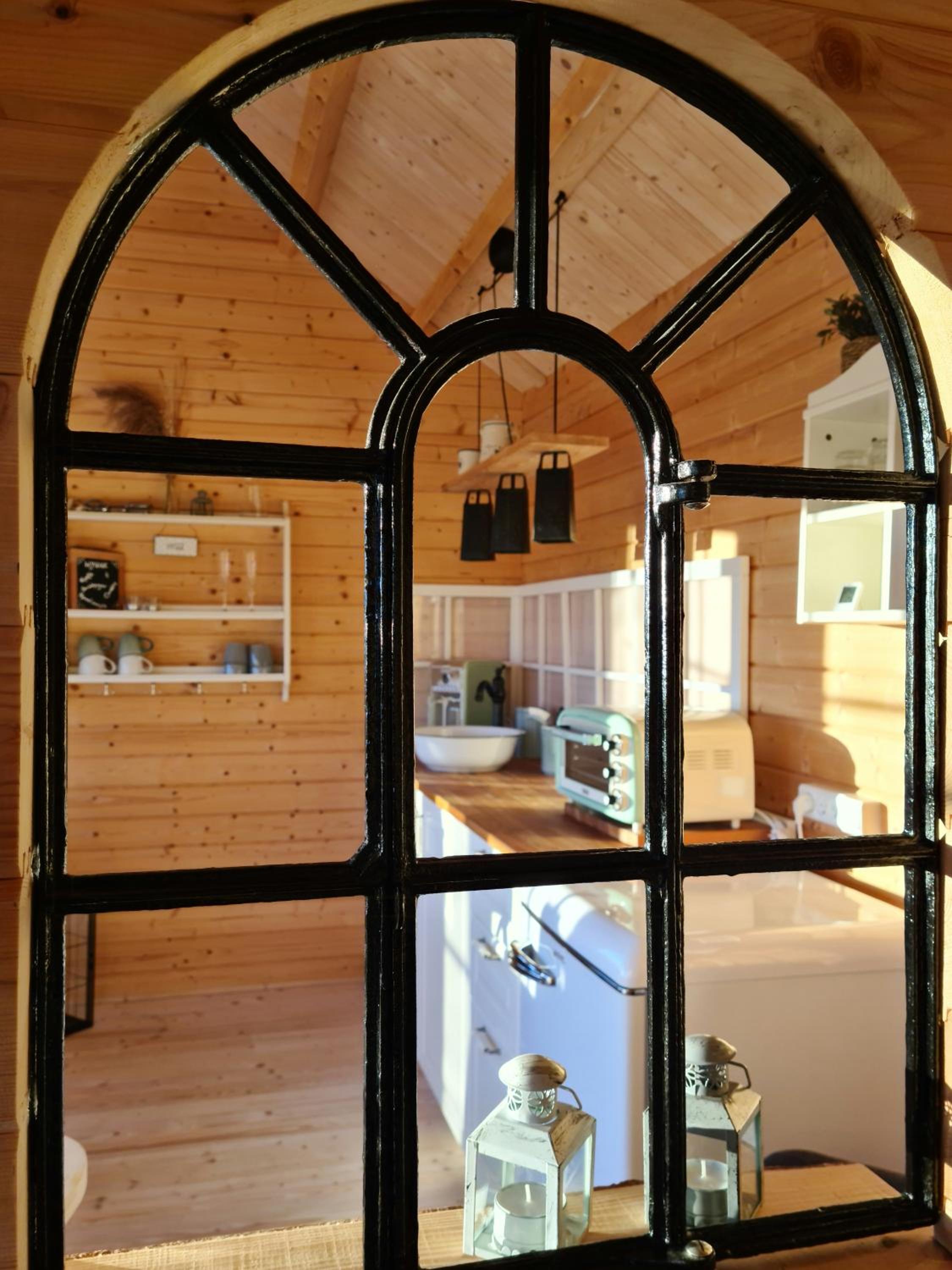 Idyllic Alpaca Cabin Overlooking The Alpaca Fold